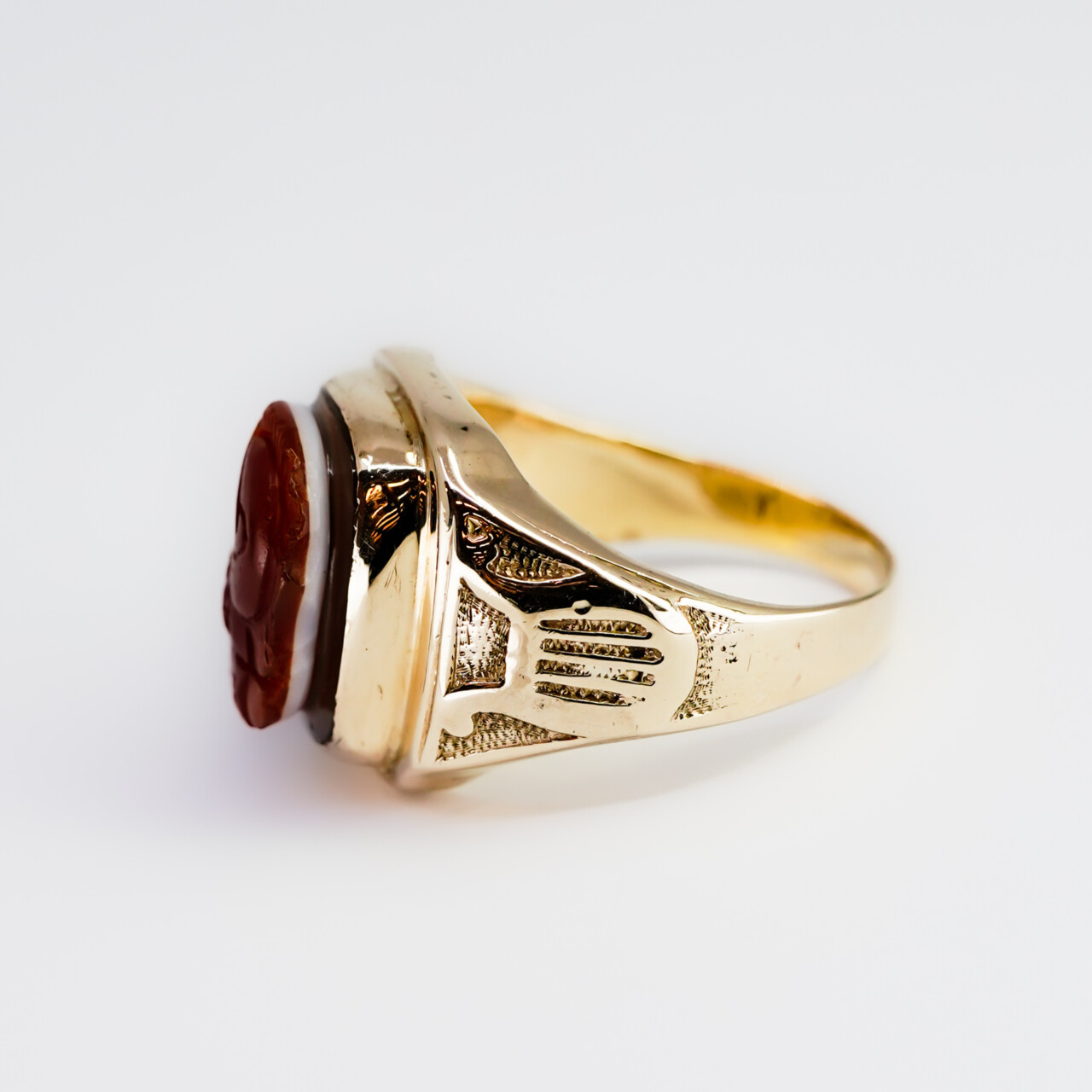 Vintage 9ct Yellow Gold Banded Agate Cameo Signet Ring Size W #67298 Vintage 9ct Yellow Gold Banded Agate Cameo Signet Ring Size W #67298 - Image 6