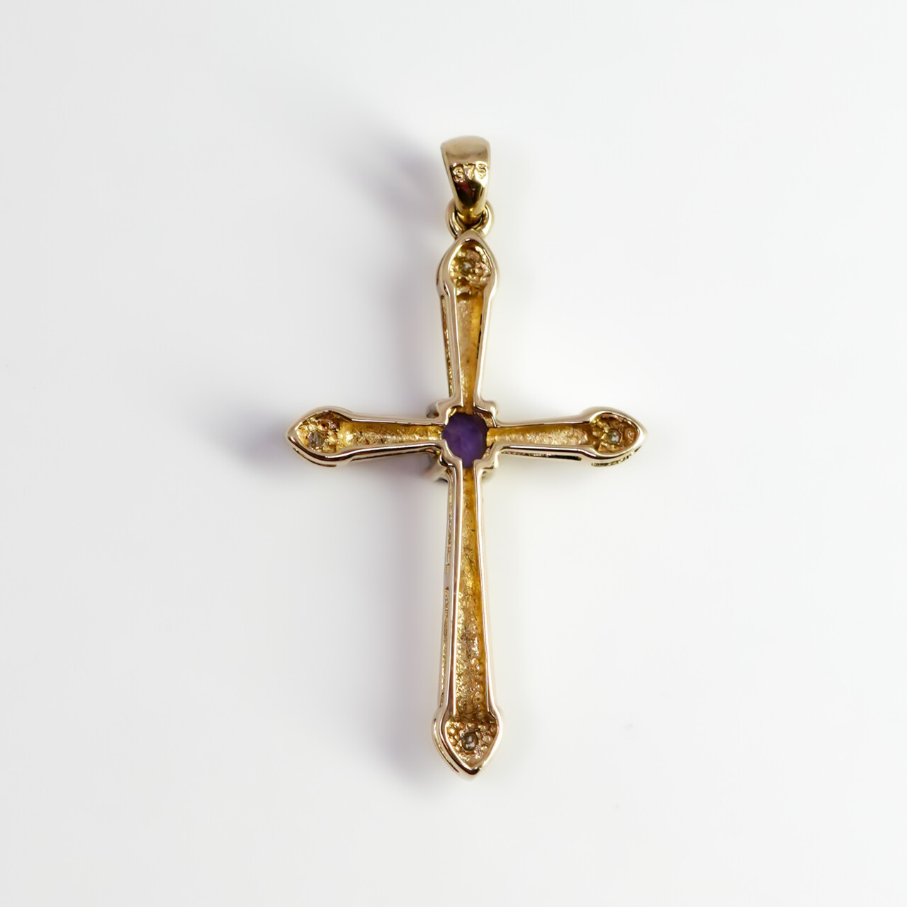 9ct Yellow Gold Amethyst & Diamond Cross Pendant #67285 9ct Yellow Gold Amethyst & Diamond Cross Pendant #67285 - Image 3
