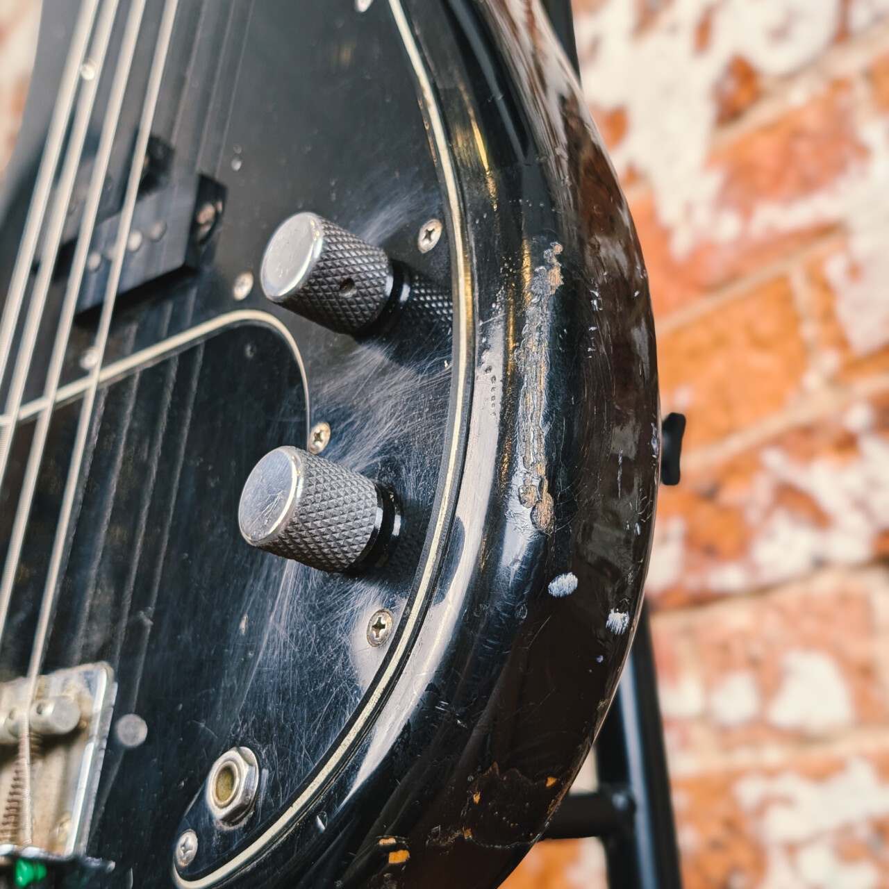 Vintage 1983/84 Squier SQ Precision Bass Guitar – Made in Japan (Black) #65611 Vintage 1983/84 Squier SQ Precision Bass Guitar – Made in Japan (Black) #65611 - Image 11
