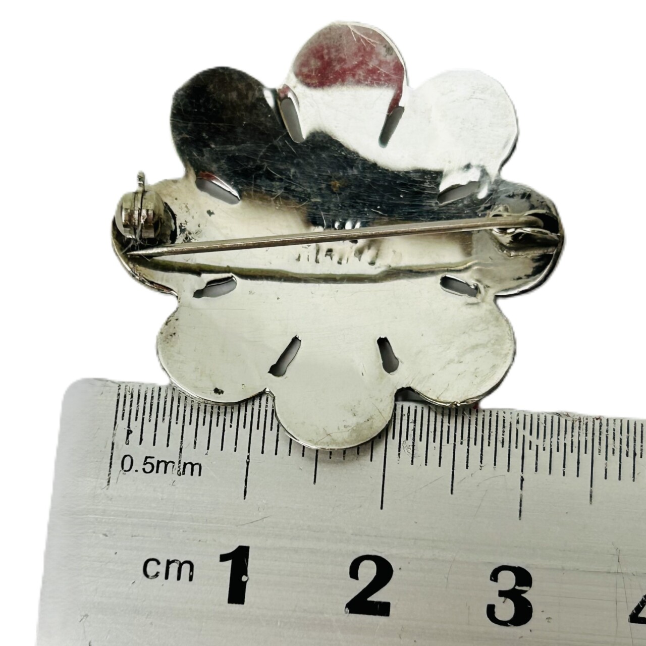 Vintage Siam Sterling Silver White Enamel Flower Brooch #67313 Vintage Siam Sterling Silver White Enamel Flower Brooch #67313 - Image 2