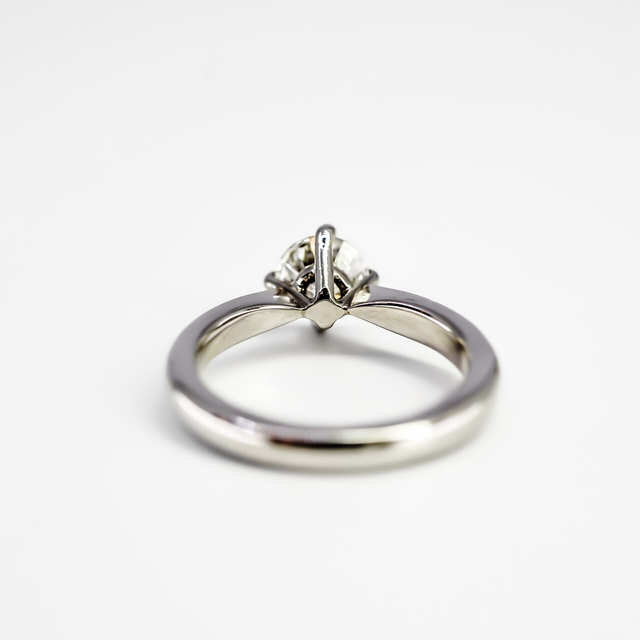 Platinum 0.75ct Round Natural Diamond Solitaire Ring – G/SI1 – Val $8,050 Size i #66970 Platinum 0.75ct Round Natural Diamond Solitaire Ring – G/SI1 – Val $8,050 Size i #66970 - Image 8