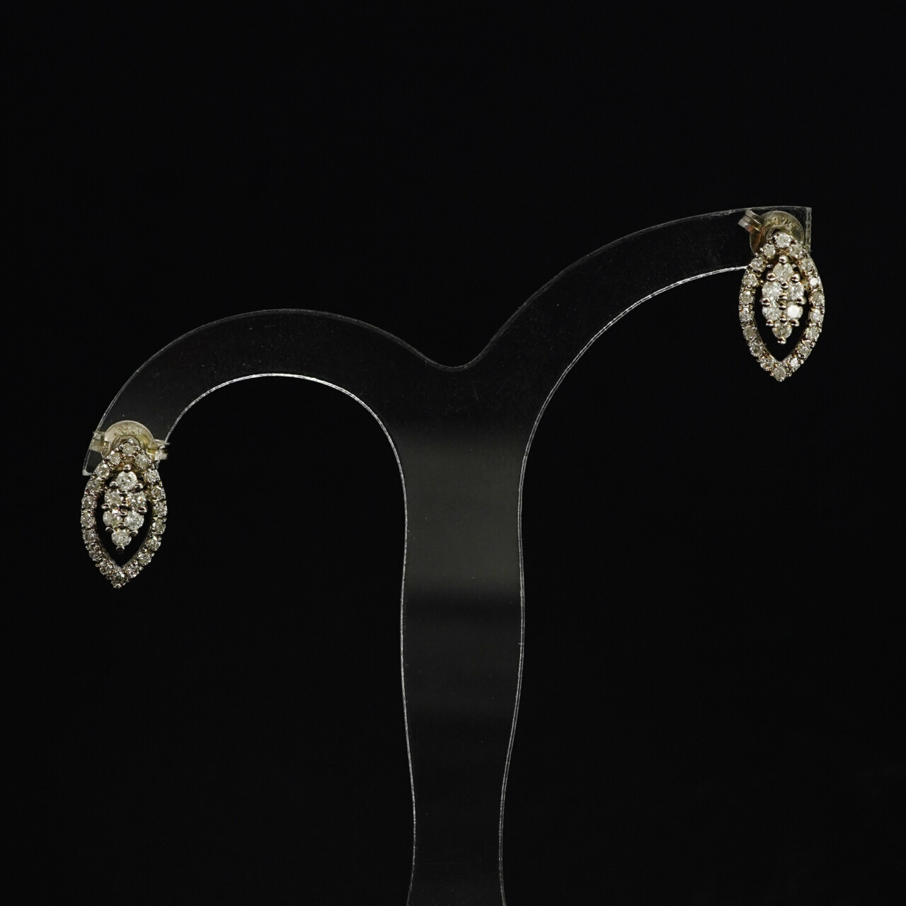 9ct White Gold Diamond Cluster Marquise Stud Earrings #67728 9ct White Gold Diamond Cluster Marquise Stud Earrings #67728