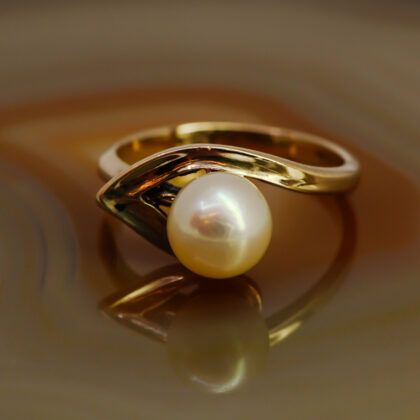 Vintage 9ct Yellow Gold Cultured Pearl Solitaire Ring – Size I #67645