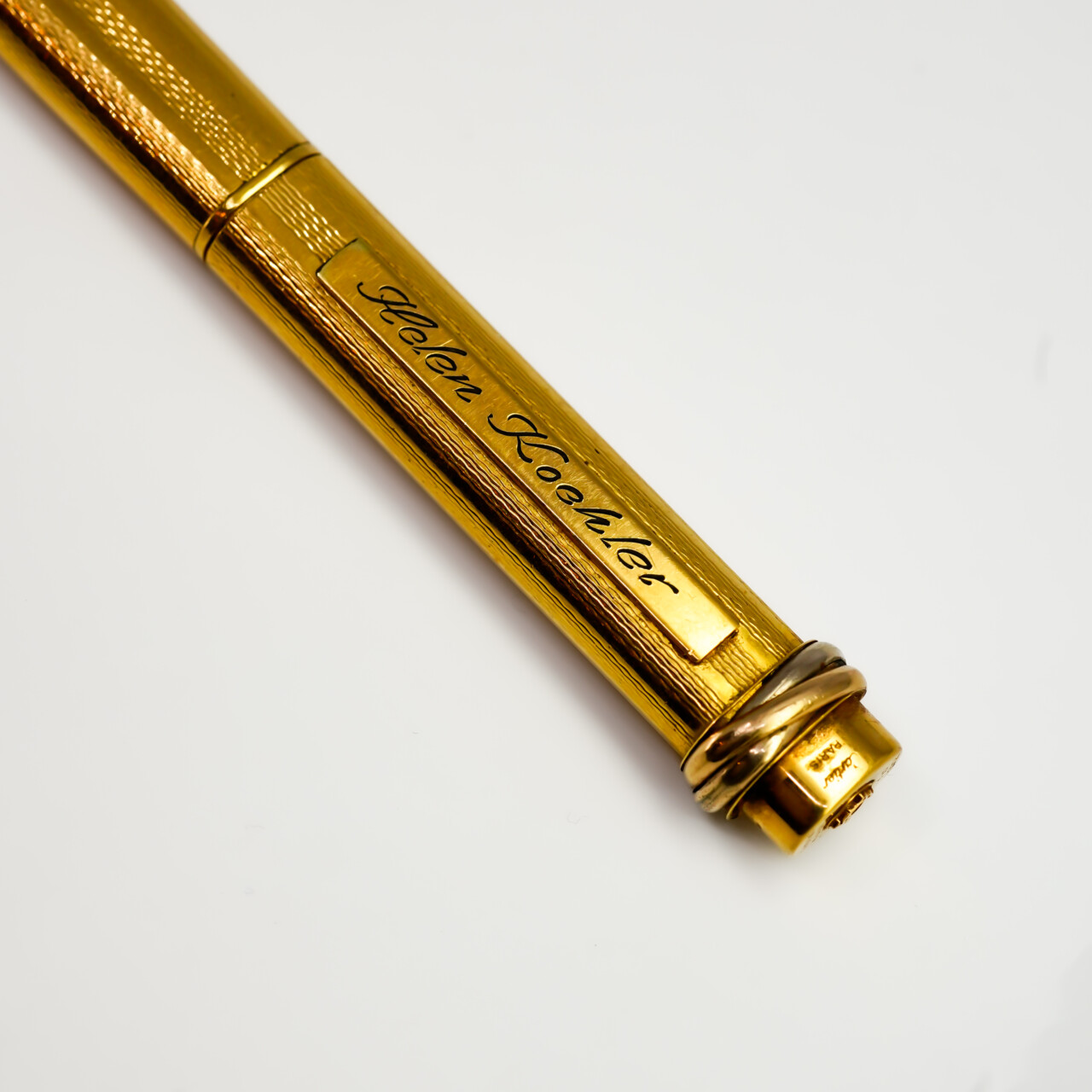 Vintage Cartier Trinity Ballpoint Pen – Gold Plated – Engraved #4255-62 Vintage Cartier Trinity Ballpoint Pen – Gold Plated – Engraved #4255-62 - Image 3
