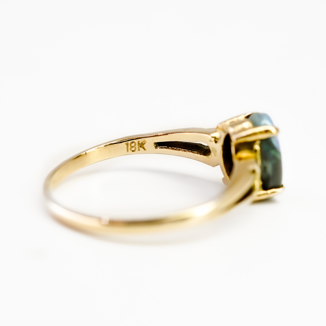 18ct Yellow Gold Solid Natural Opal Ring - Oval Cut – Size K #67640 18ct Yellow Gold Solid Natural Opal Ring - Oval Cut – Size K #67640 - Image 6