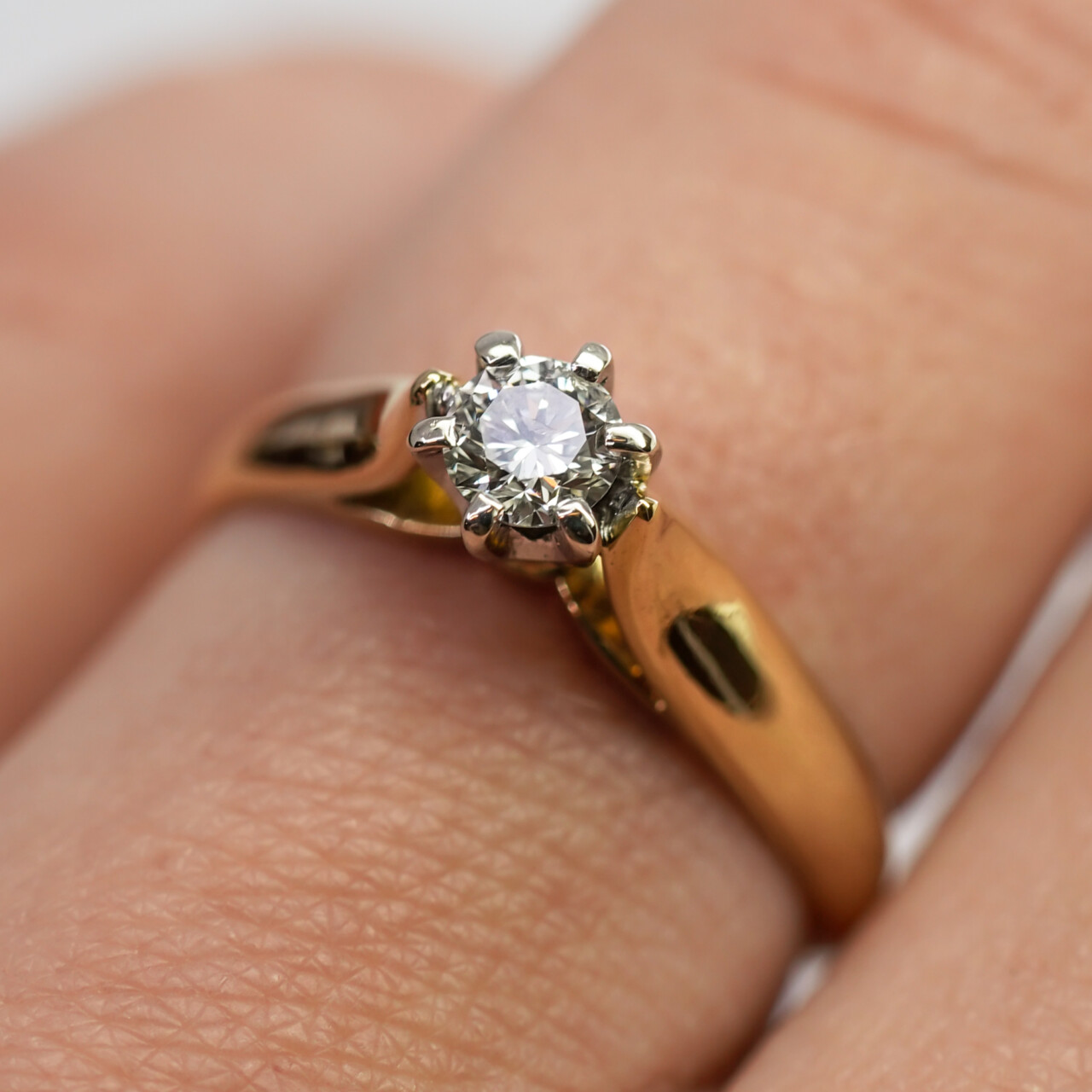 Vintage 18ct Yellow Gold Diamond Solitaire Ring Size M½ – 0.22ct #67647 Vintage 18ct Yellow Gold Diamond Solitaire Ring