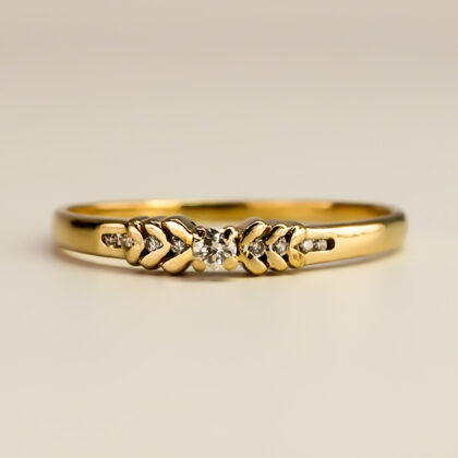 Vintage 18ct Yellow Gold Diamond Ring – Size Q½