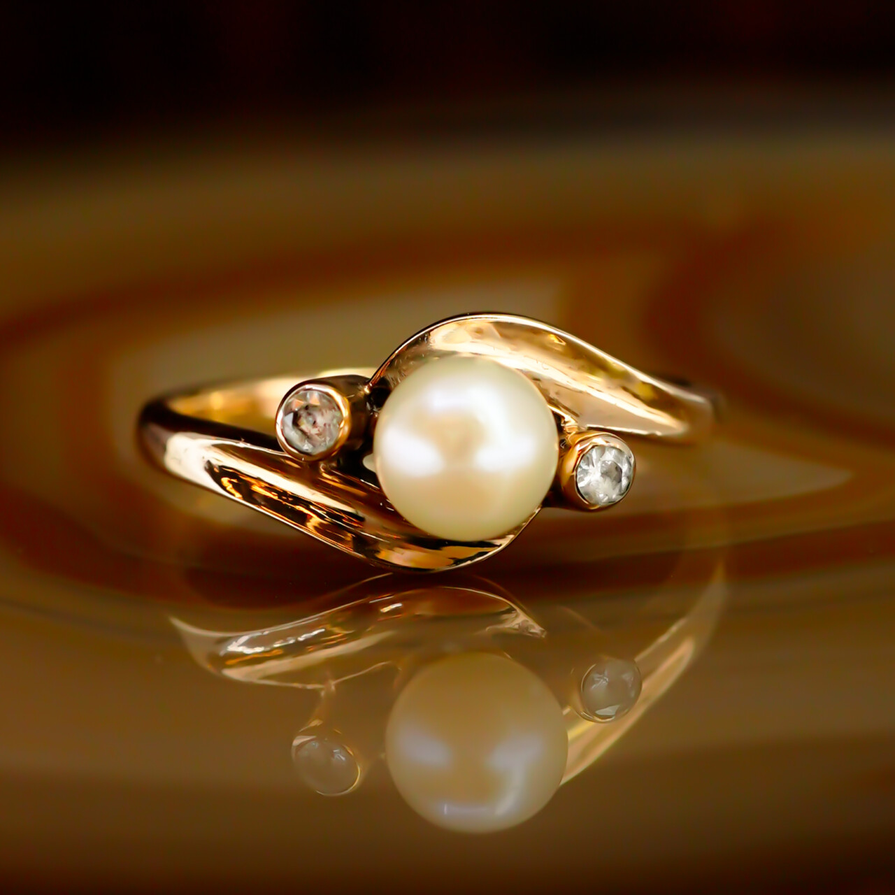 Vintage 9ct Yellow Gold Pearl & CZ Ring – Size J #67636 - Image 2