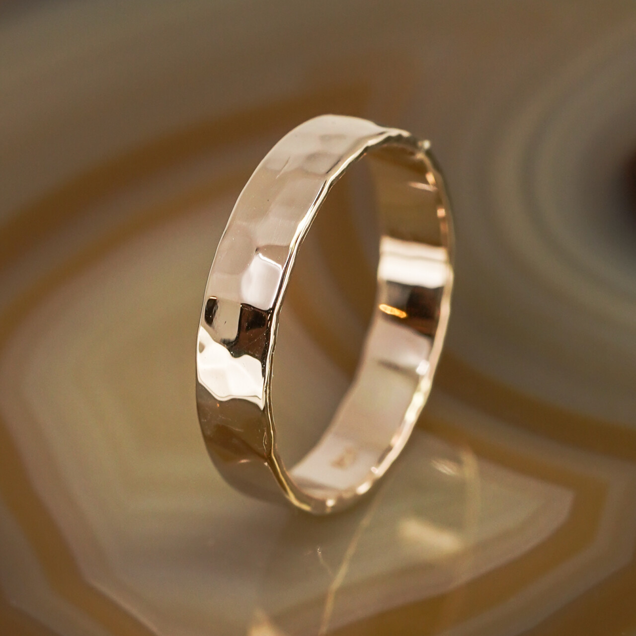 14ct Yellow Gold Hammered Finish Ring - 3.9mm Band - Size L½ #67791 14ct Yellow Gold Hammered Finish Ring - 3.9mm Band - Size L½ #67791 - Image 2