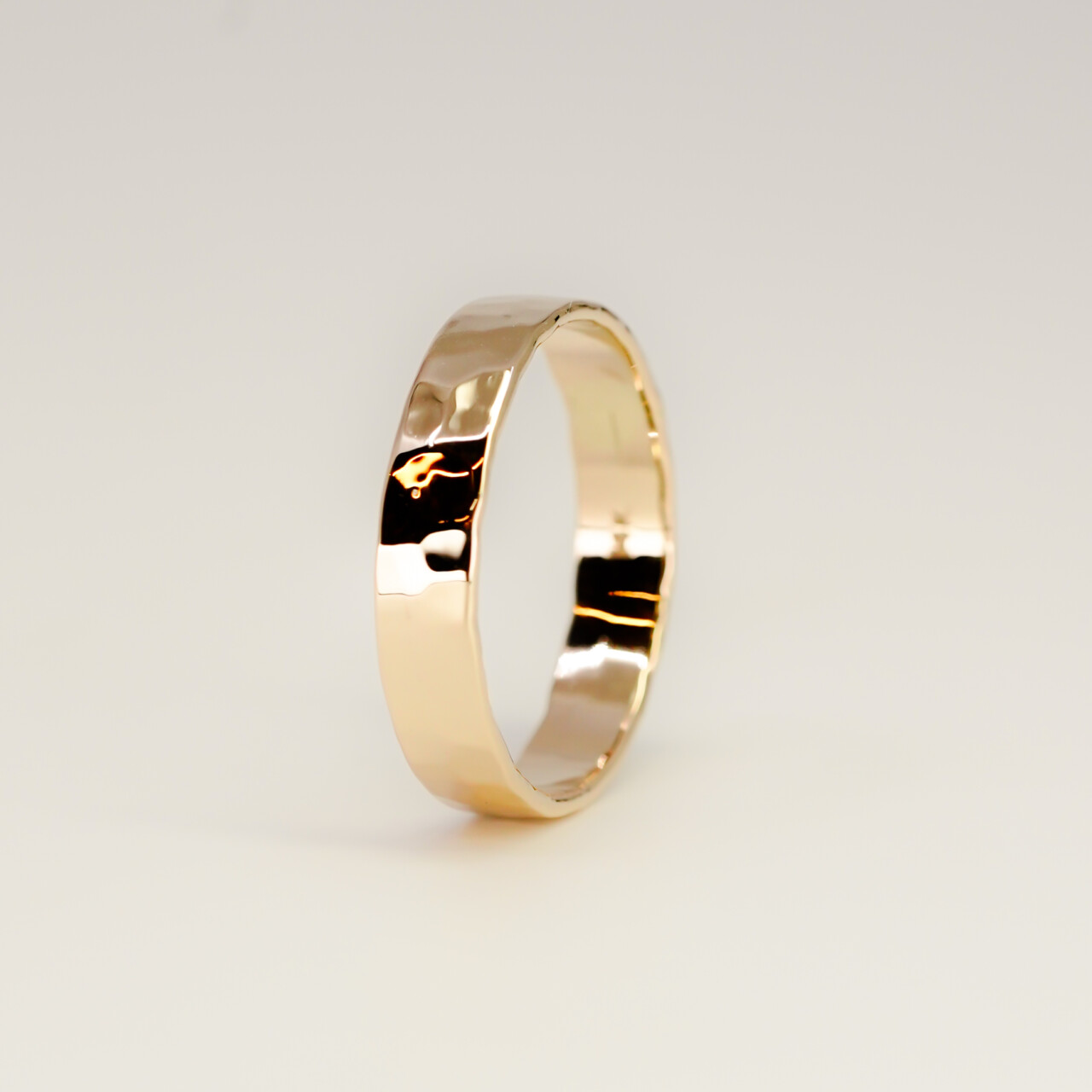 14ct Yellow Gold Hammered Finish Ring - 3.9mm Band - Size L½ #67791 14ct Yellow Gold Hammered Finish Ring - 3.9mm Band - Size L½ #67791 - Image 5