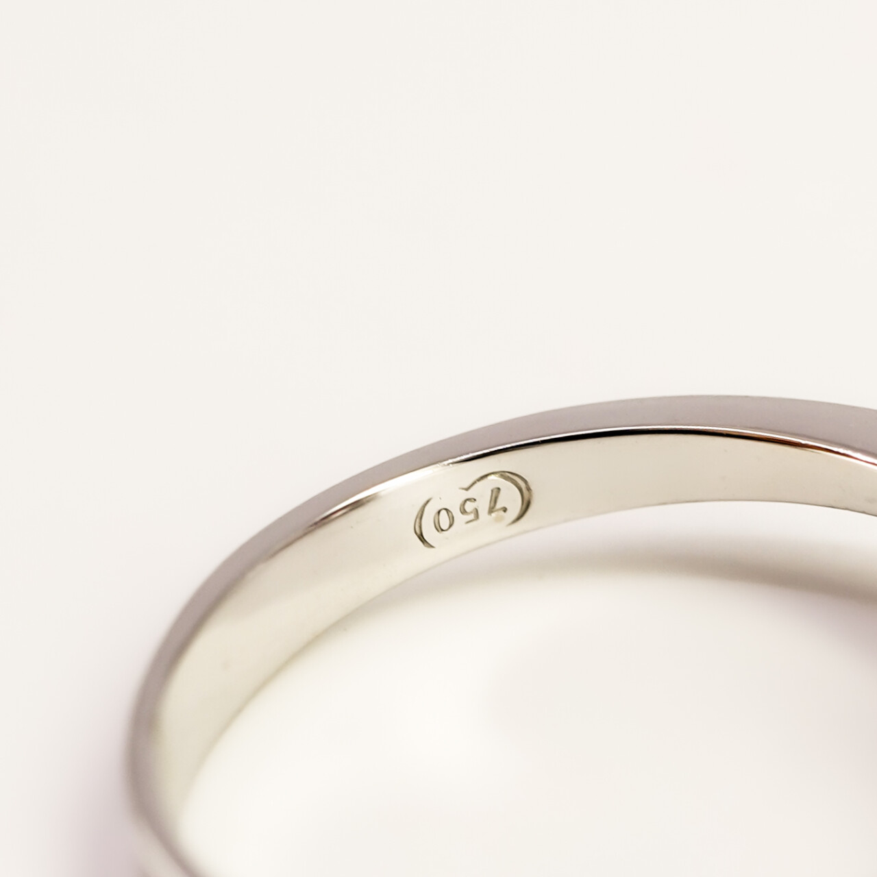 18ct White Gold Diamond Cluster Halo Ring Size N #67841 18ct White Gold Diamond Cluster Halo Ring Size N #67841 - Image 10