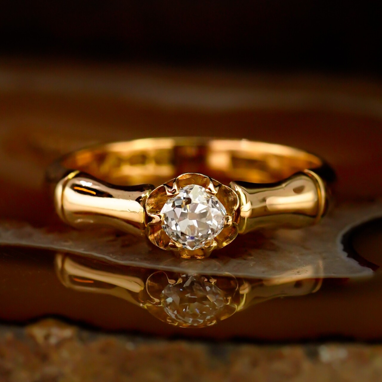 Victorian 18ct Yellow Gold Bamboo Style Diamond Ring - London c/1897 - Size J #67787 Victorian 18ct Yellow Gold Bamboo Style Diamond Ring - London c/1897 - Size J #67787 - Image 4