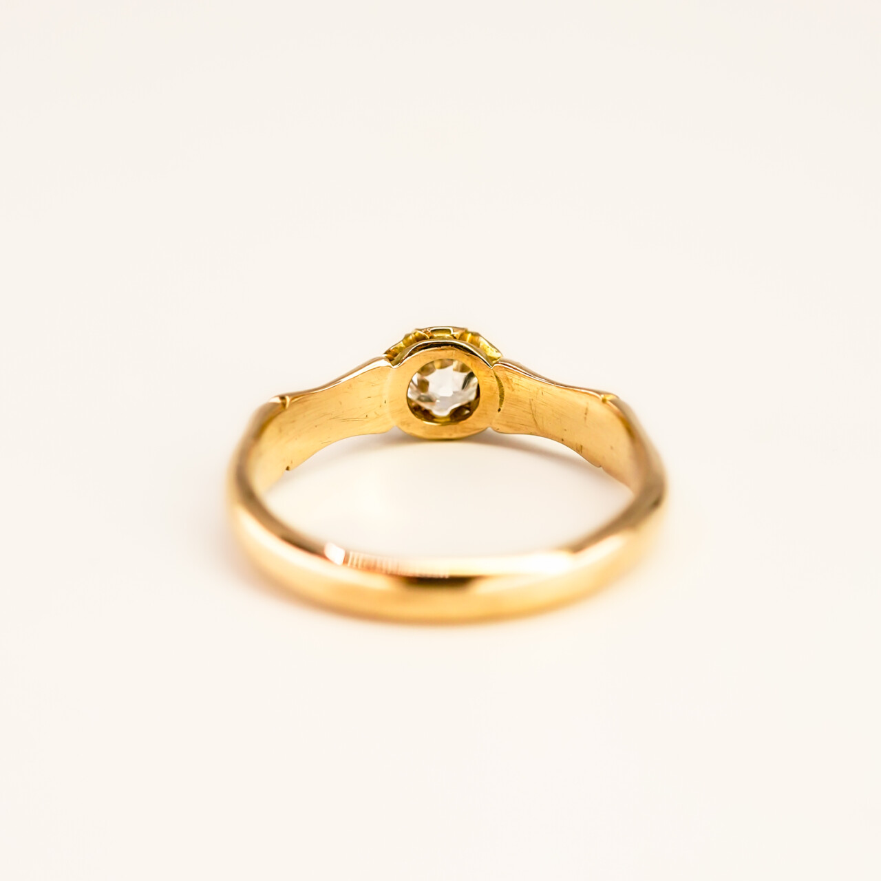 Victorian 18ct Yellow Gold Bamboo Style Diamond Ring - London c/1897 - Size J #67787 Victorian 18ct Yellow Gold Bamboo Style Diamond Ring - London c/1897 - Size J #67787 - Image 9