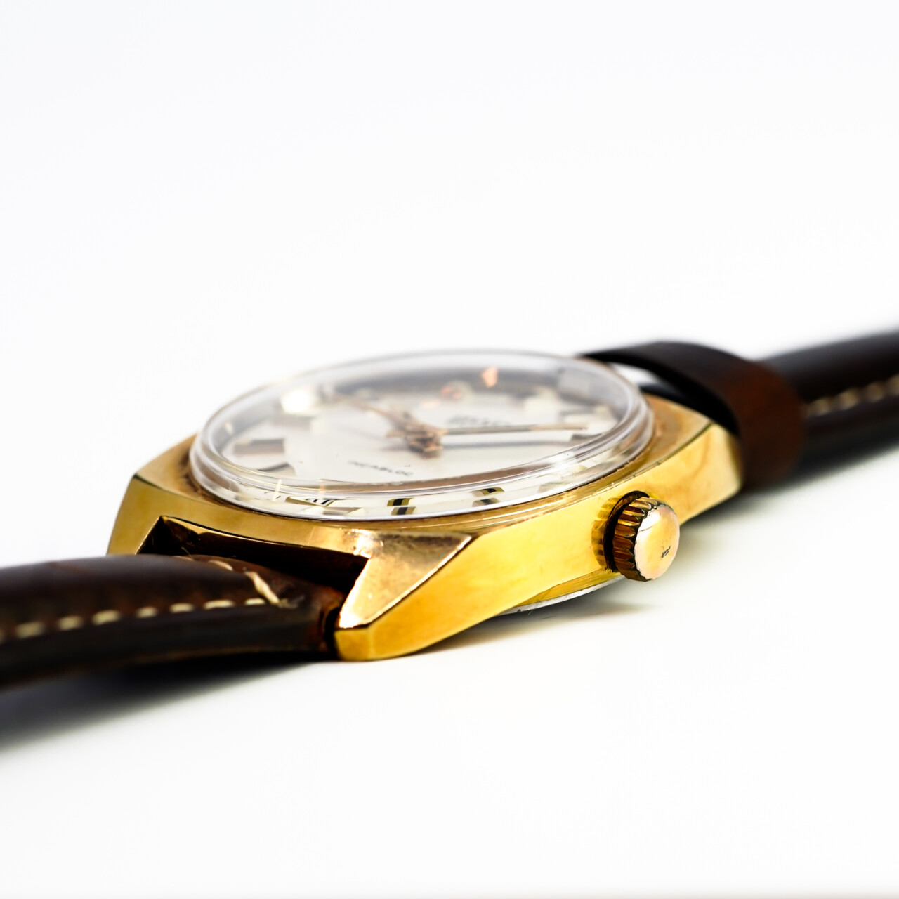 Vintage BWC Swiss Incabloc Automatic 34mm Watch – Gold-Plated #67733 Vintage BWC Swiss Incabloc Automatic 34mm Watch – Gold-Plated #67733 - Image 6