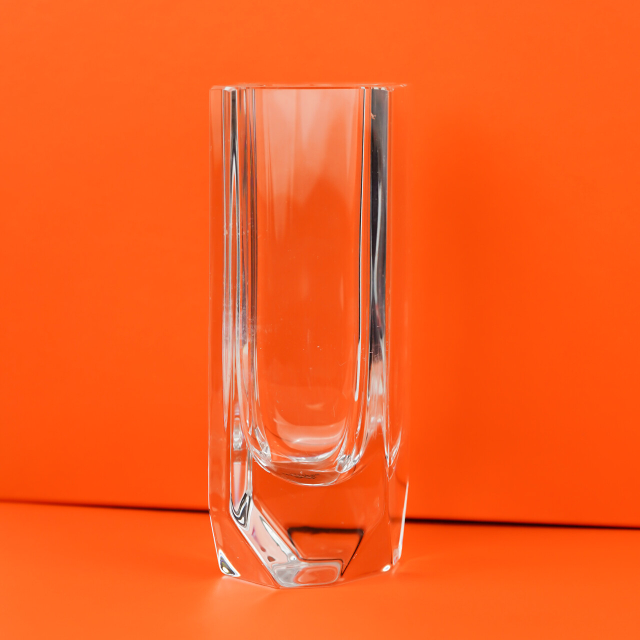 Kosta Boda Heavy Crystal Vase – Signed Sigurd Persson – 21cm Tall #67807 Kosta Boda Heavy Crystal Vase – Signed Sigurd Persson – 21cm Tall #67807 - Image 2