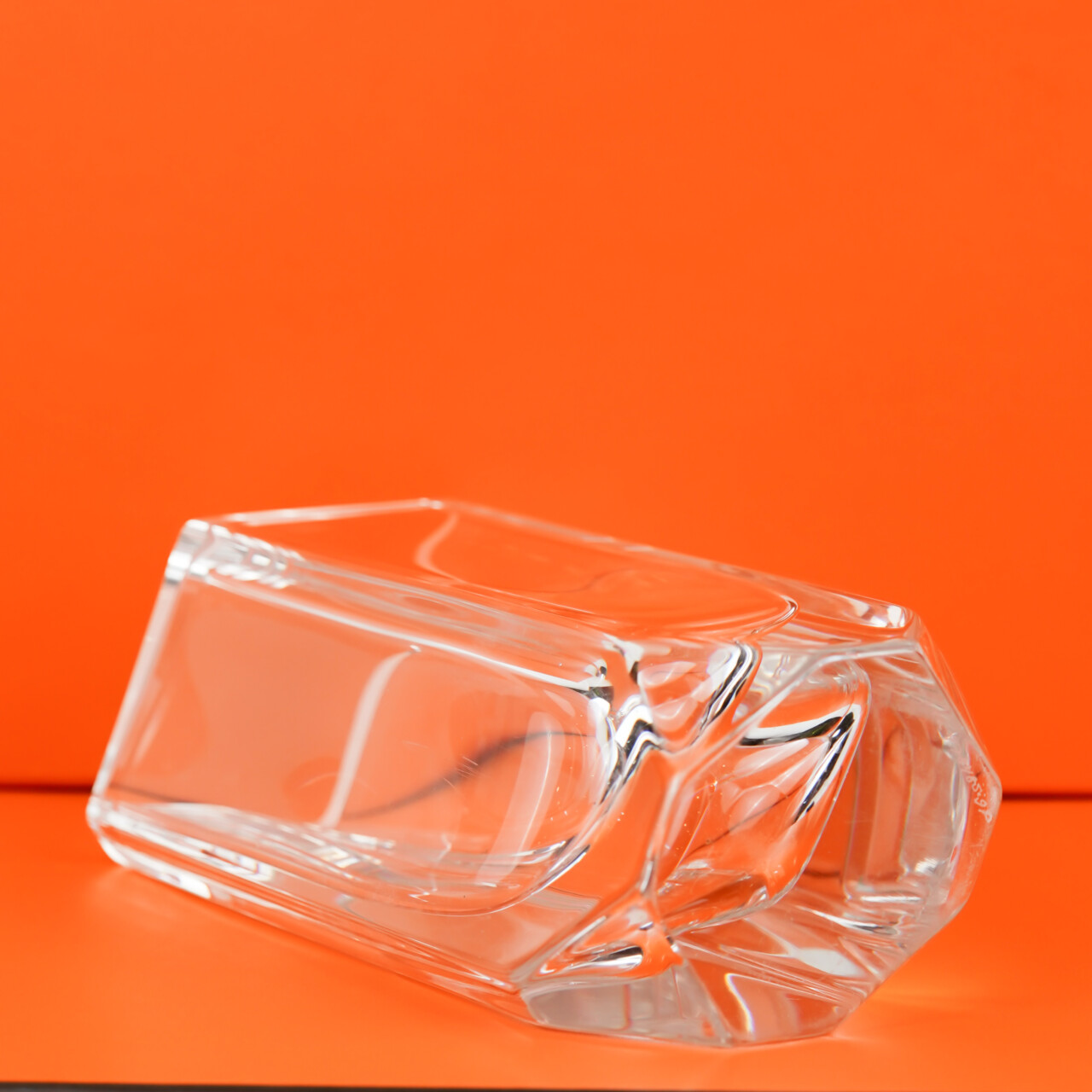 Kosta Boda Heavy Crystal Vase – Signed Sigurd Persson – 21cm Tall #67807 Kosta Boda Heavy Crystal Vase – Signed Sigurd Persson – 21cm Tall #67807 - Image 7