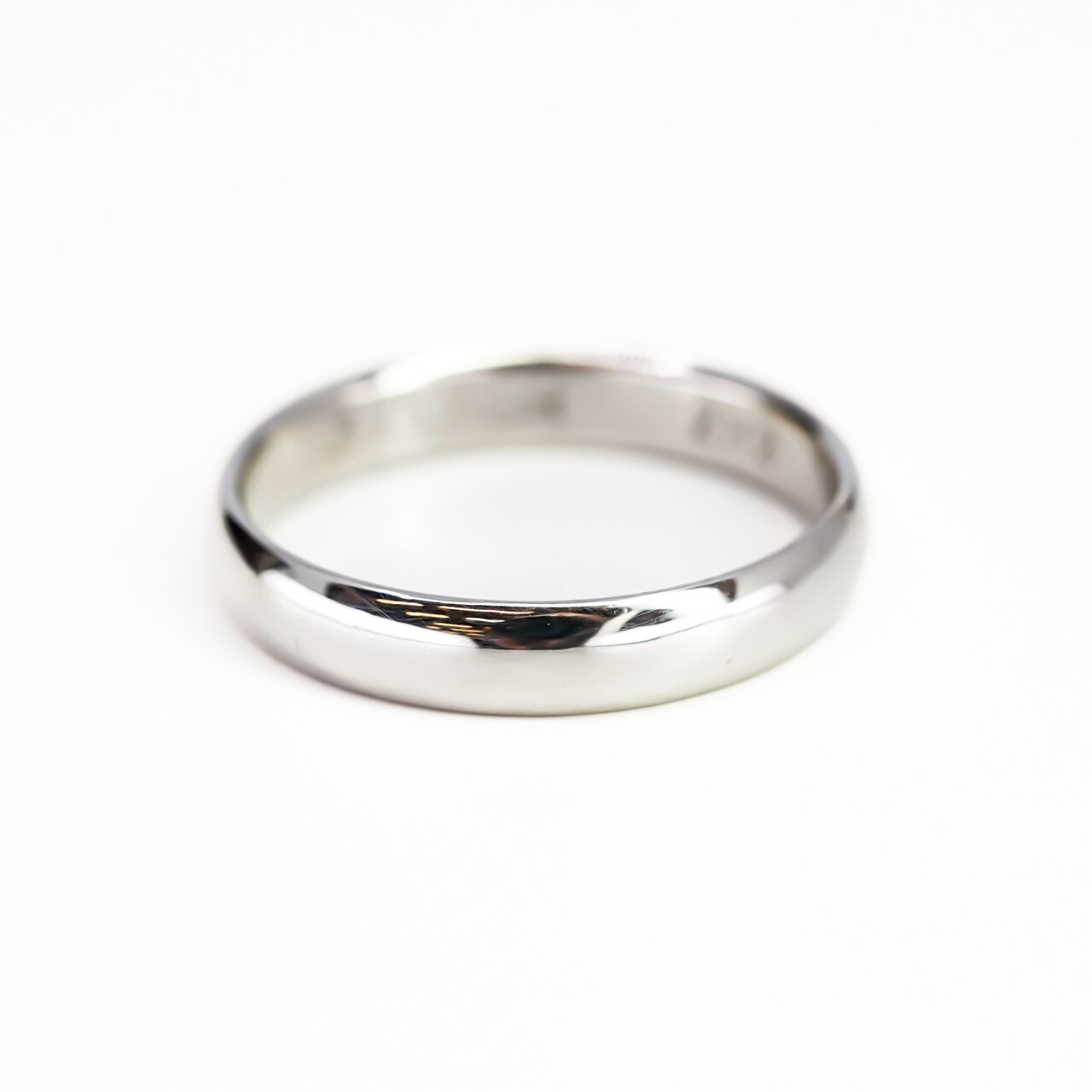 9ct White Gold 3.7mm Wide Wedding Ring Band Size P #67598 9ct White Gold 3.7mm Wide Wedding Ring Band Size P #67598 - Image 6