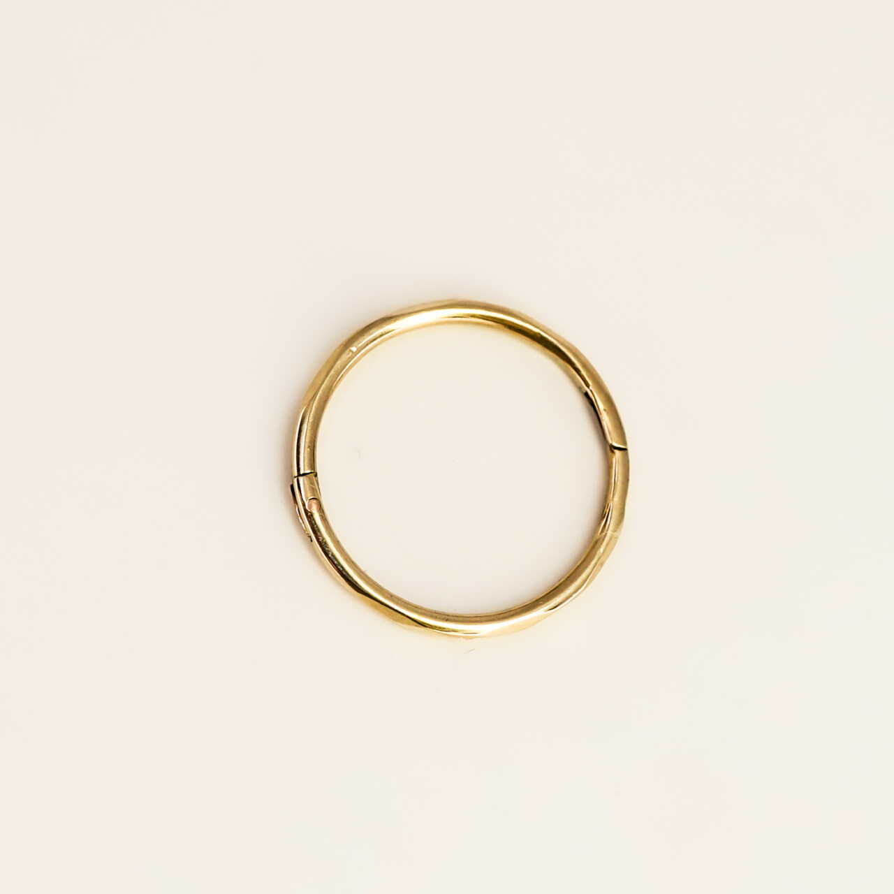 Single 9ct Yellow Gold 13.5mm Sleeper Earring #67549 Single 9ct Yellow Gold 13.5mm Sleeper Earring #67549