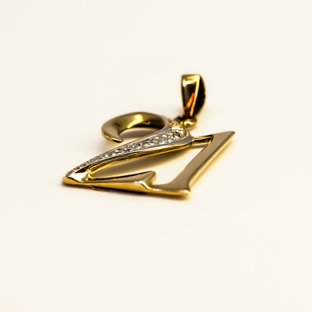 9ct Yellow Gold Diamond 21st Birthday Pendant #67424 9ct Yellow Gold Diamond 21st Birthday Pendant #67424 - Image 7
