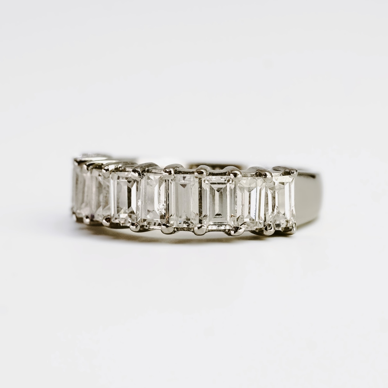 14ct White Gold Cubic Zirconia Eternity Ring – Size I½#67811 14ct White Gold Cubic Zirconia Eternity Ring – Size I½#67811 - Image 5
