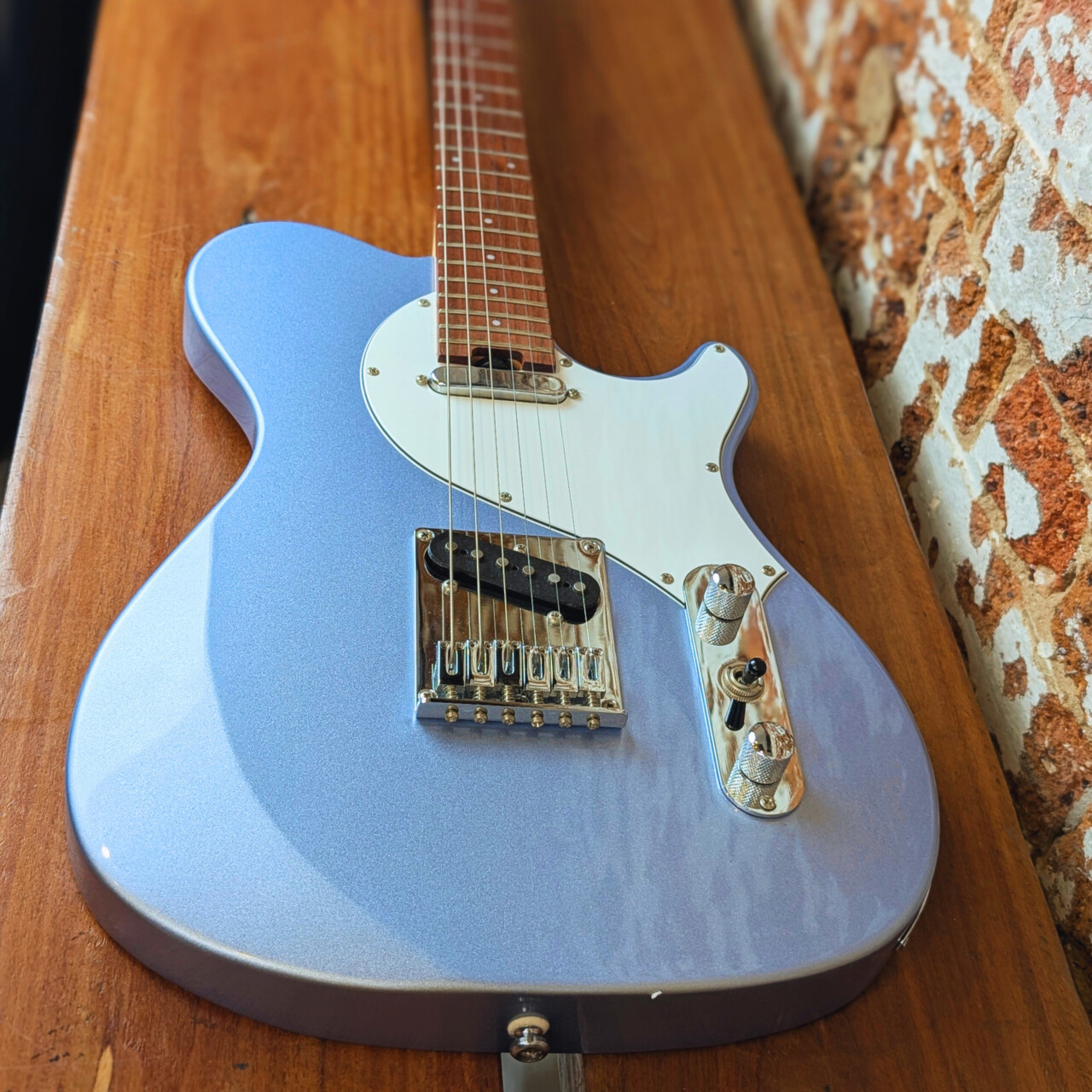 Cort Classic TC Electric Guitar – Blue Ice Metallic – Near-New