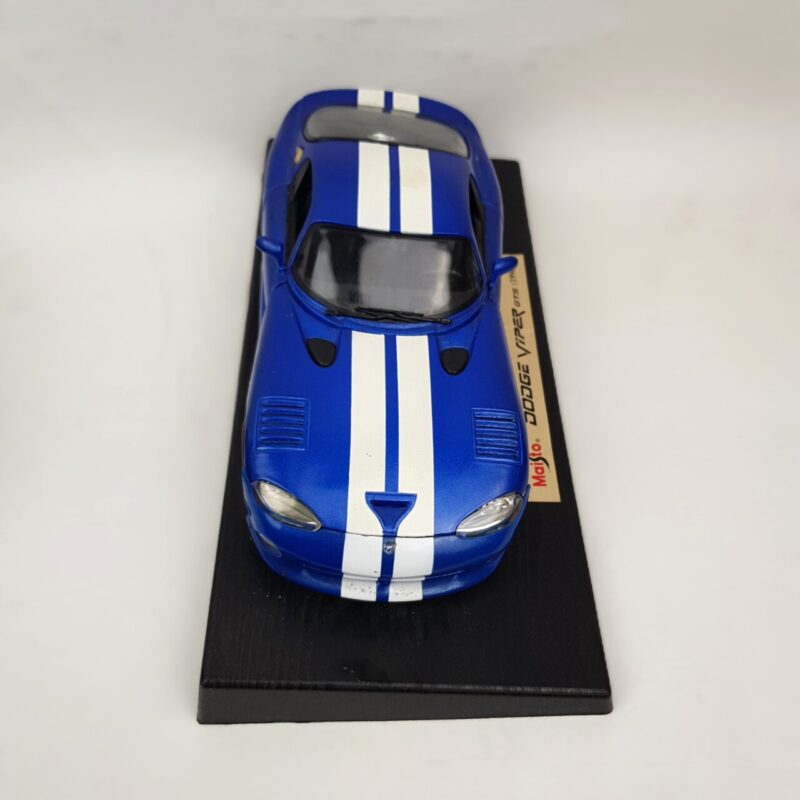 Maisto Special Edition Dodge Viper GTS (1996) 1:18 Scale Model Car