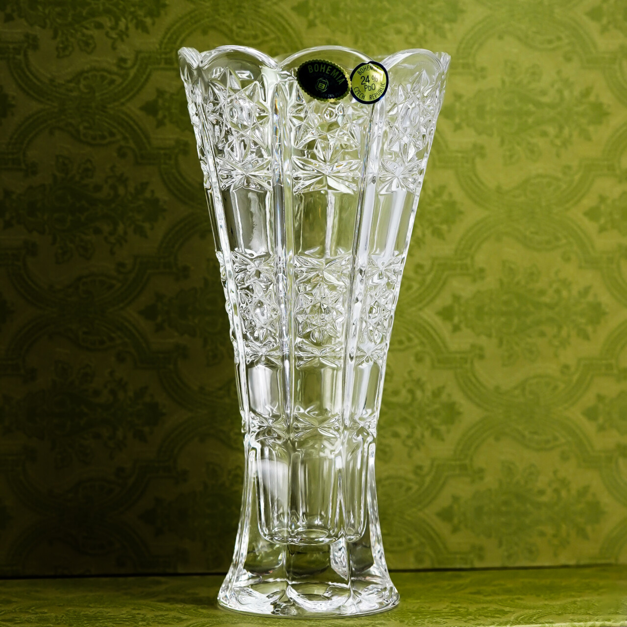 Bohemia Crystal Vase – Model 82300 – As-New in Box #67814 Bohemia Crystal Vase – Model 82300 – As-New in Box #67814