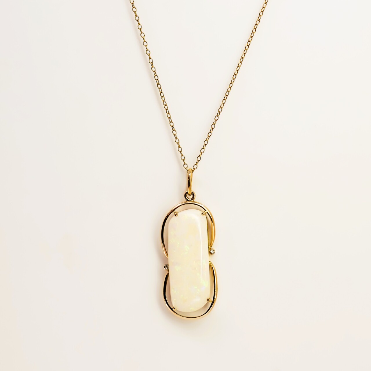 18ct Yellow Gold Solid Milky Opal & Diamond Hand-Made Pendant #67984 18ct Yellow Gold Solid Milky Opal & Diamond Hand-Made Pendant #67984 - Image 9