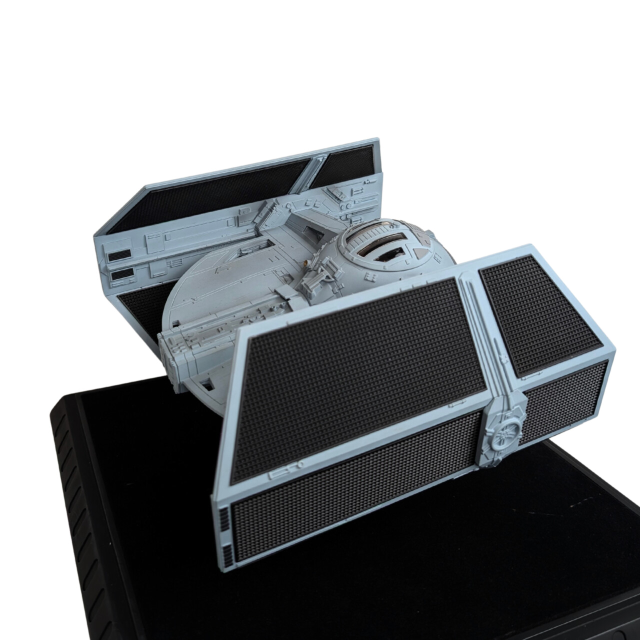 Star Wars Code 3 Collectibles – Darth Vader’s TIE Fighter Die-Cast Replica (2006) – Limited Edition 2251/5000 #67366 Star Wars Code 3 Collectibles – Darth Vader’s TIE Fighter Die-Cast Replica (2006) – Limited Edition 2251/5000 #67366 - Image 16