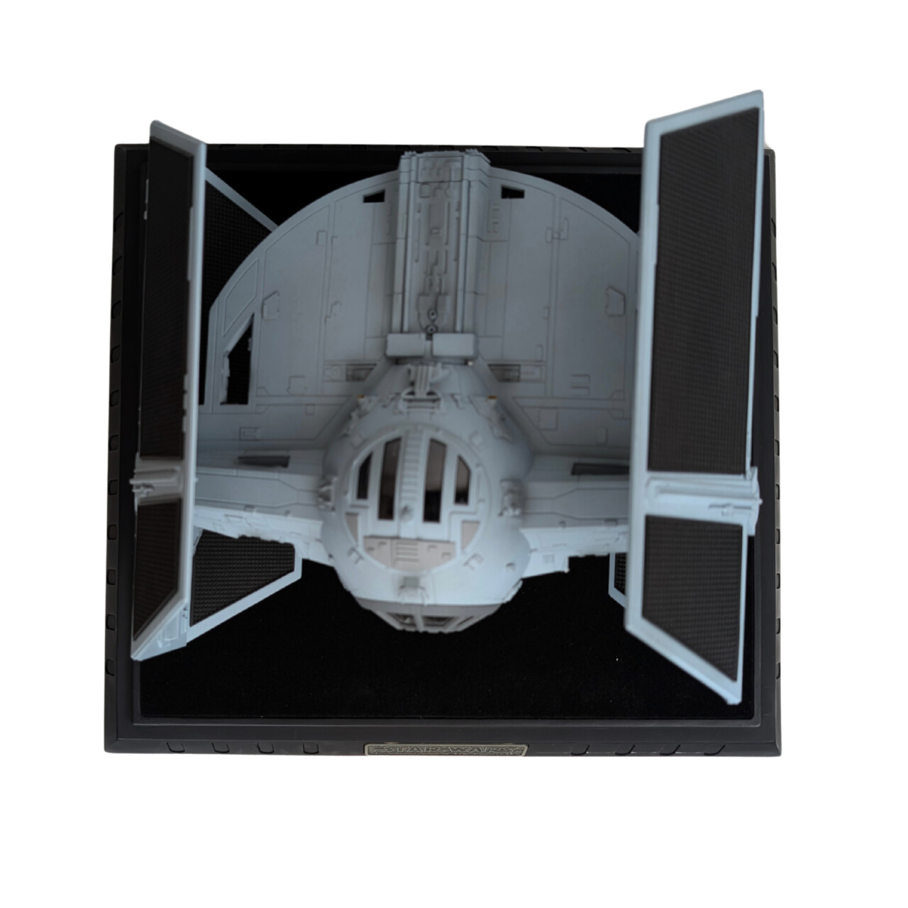 Star Wars Code 3 Collectibles – Darth Vader’s TIE Fighter Die-Cast Replica (2006) – Limited Edition 2251/5000 #67366 Star Wars Code 3 Collectibles – Darth Vader’s TIE Fighter Die-Cast Replica (2006) – Limited Edition 2251/5000 #67366 - Image 11
