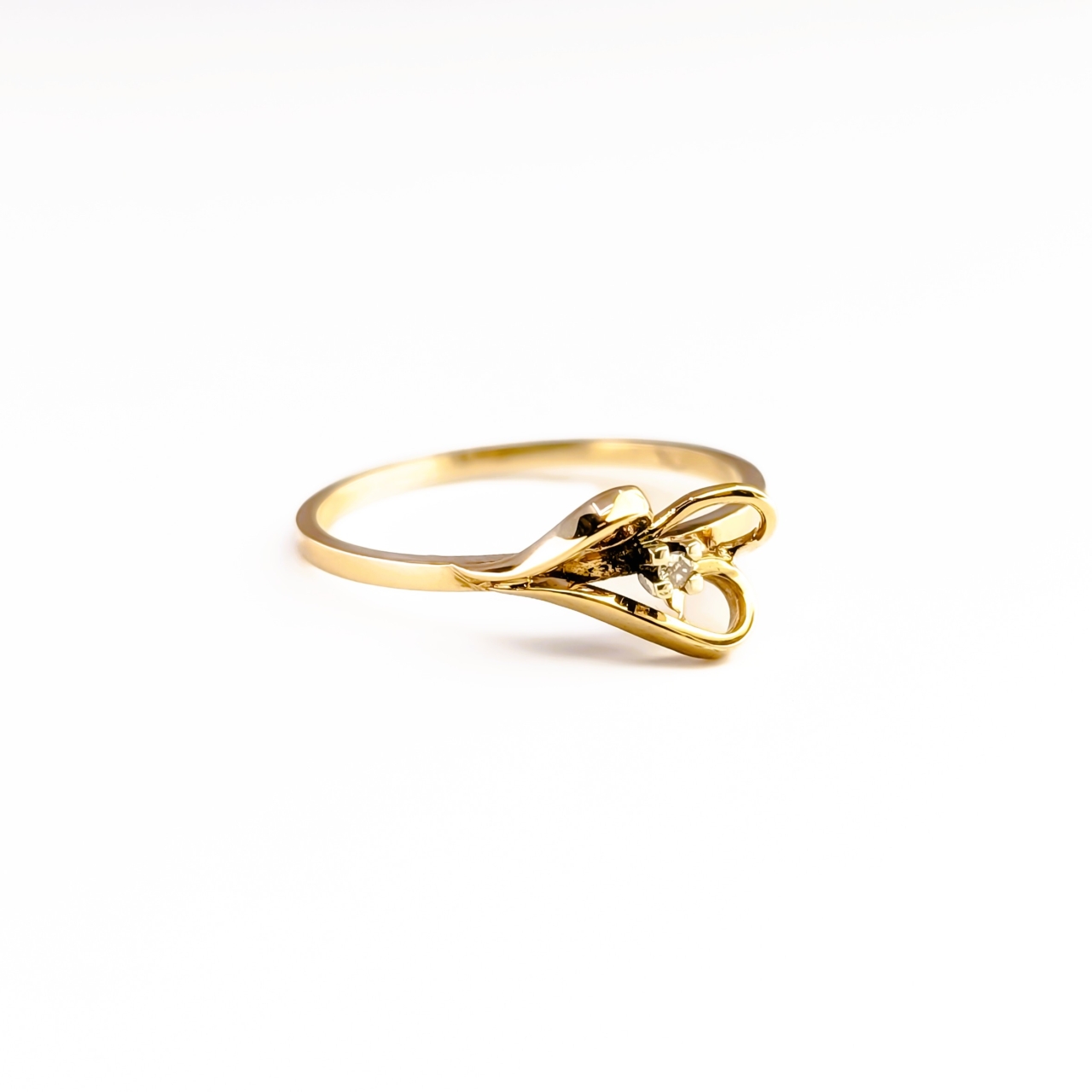 Diamond Love Heart Ring – 9ct Yellow Gold - Size O #67042 Diamond Love Heart Ring – 9ct Yellow Gold - Size O #67042 - Image 4