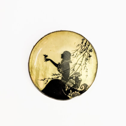 Vintage Sterling Silver Brooch – Lady Sitting Silhouette 44mm #67061