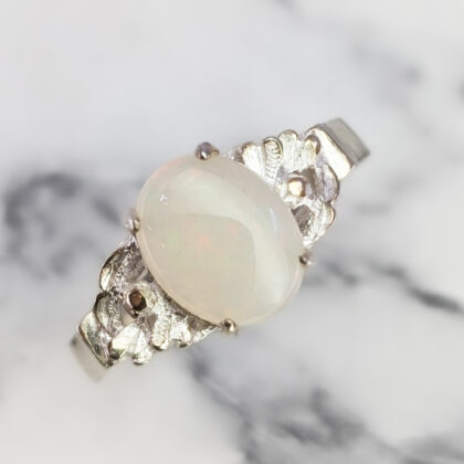 Sterling Silver Solid Opal Oval Cabochon Ring Size R – New Old Stock #68064
