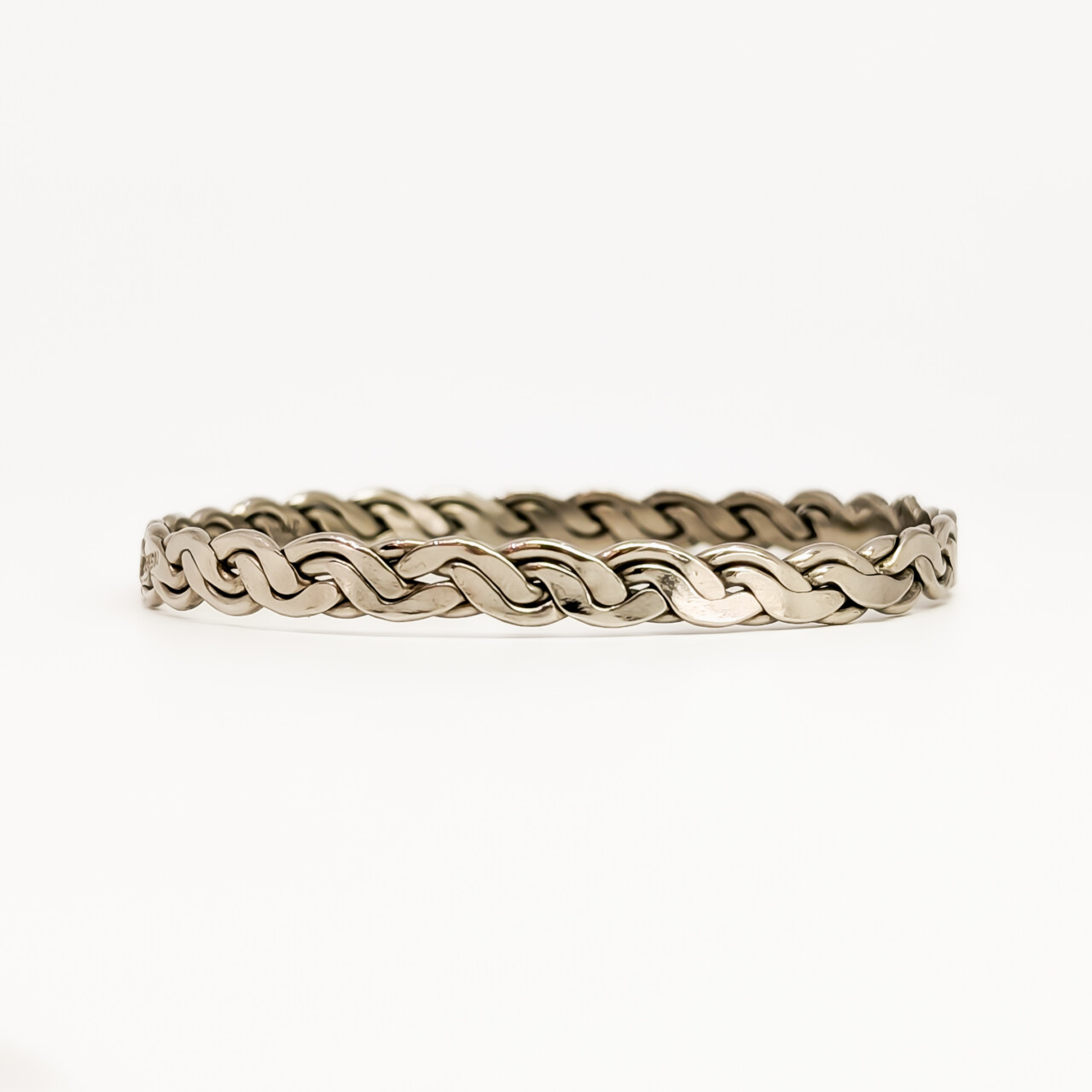 Vintage Sterling Silver Woven Bangle – 65mm #67049 Vintage Sterling Silver Woven Bangle – 65mm #67049 - Image 4