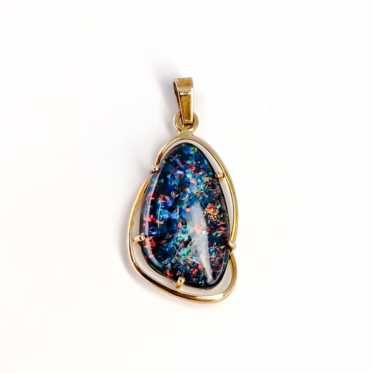 18ct Yellow Gold Opal Triplet Pendant #68128 18ct Yellow Gold Opal Triplet Pendant #68128