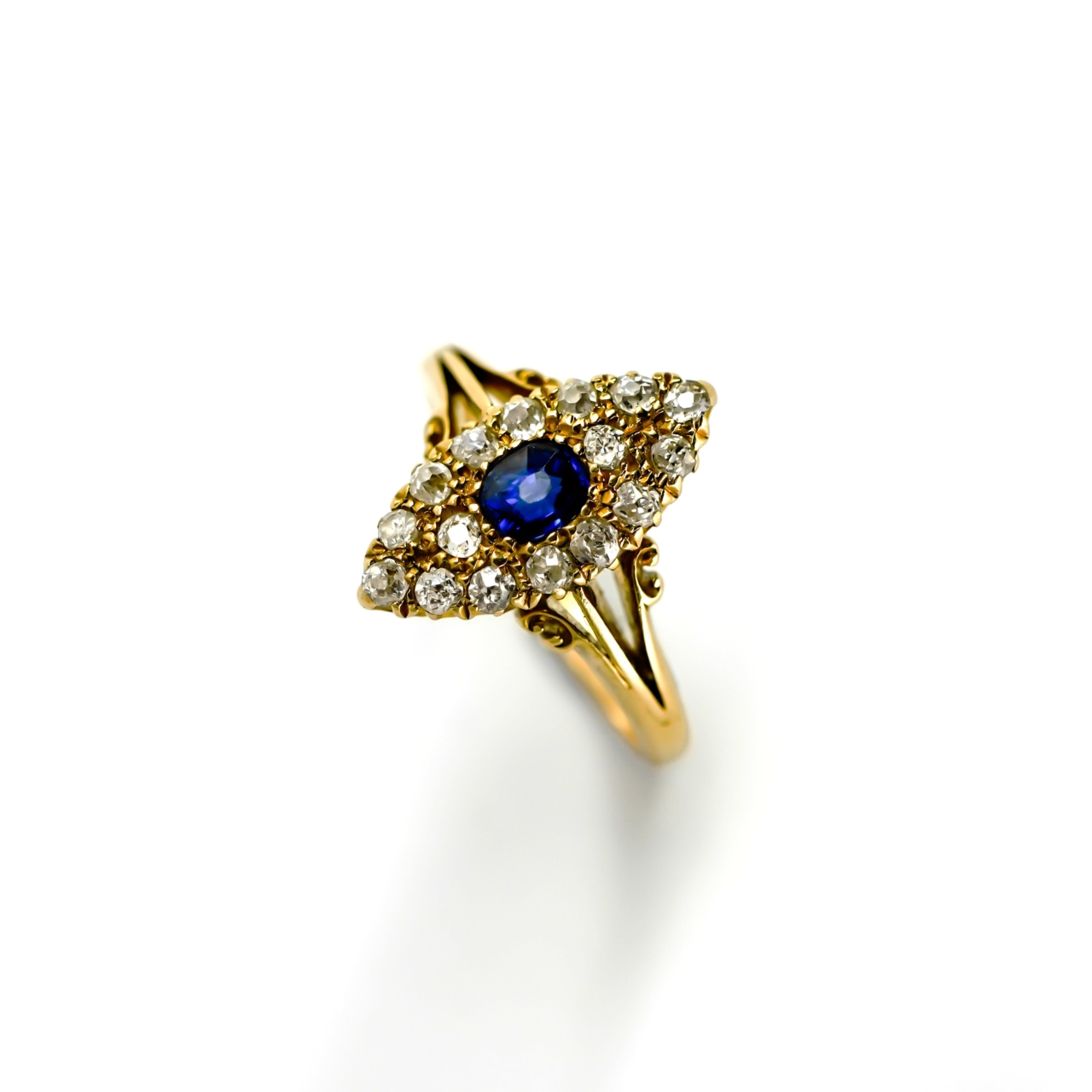 Antique Sapphire & Diamond Ring - 18ct Yellow Gold - Val $4800 Size J 1/2 #910208 Antique Sapphire & Diamond Ring - 18ct Yellow Gold - Val $4800 Size J 1/2 #910208 - Image 17