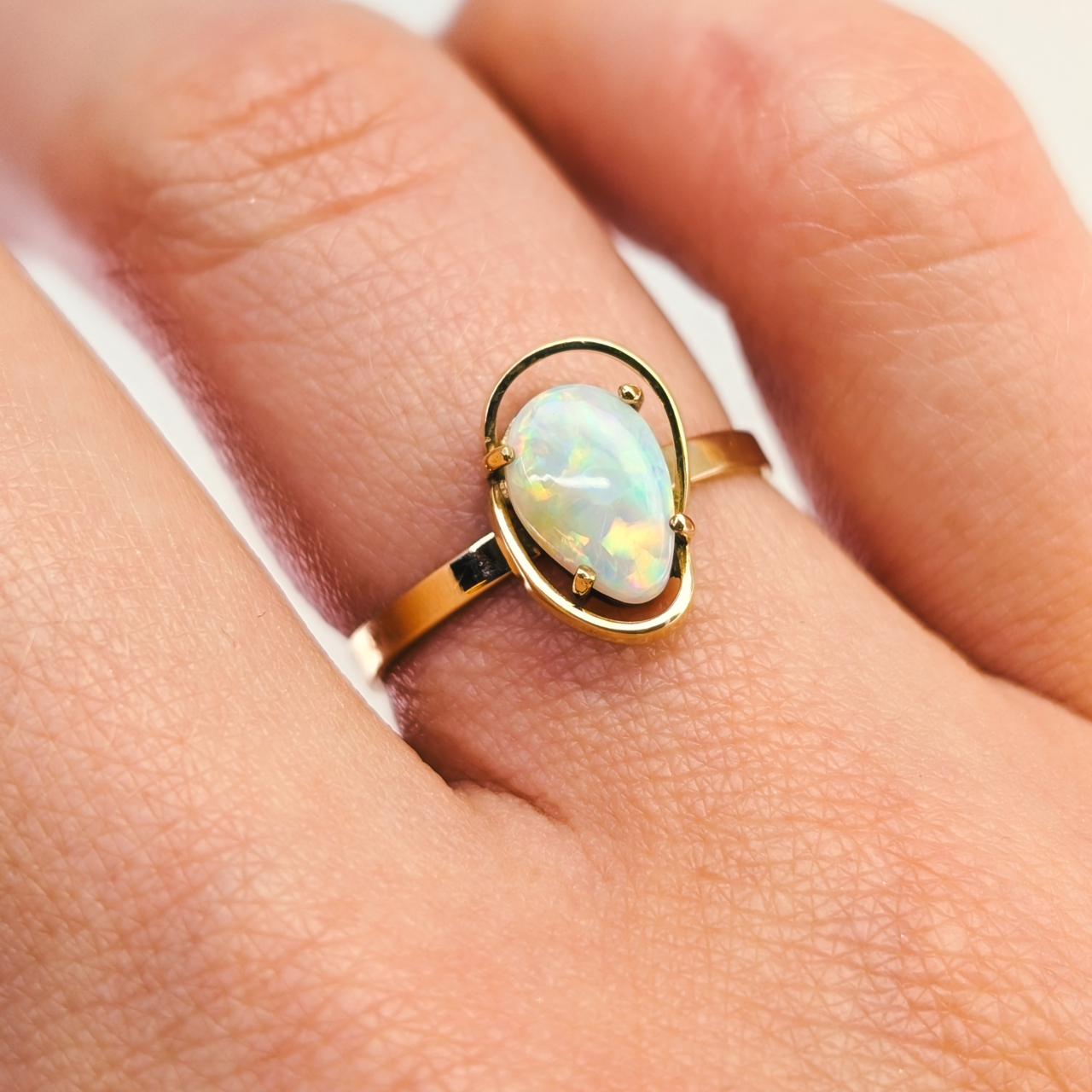 Australian Natural Opal Ring - 14ct Yellow Gold - Size L #68097 Australian Natural Opal Ring - 14ct Yellow Gold - Size L #68097 - Image 3