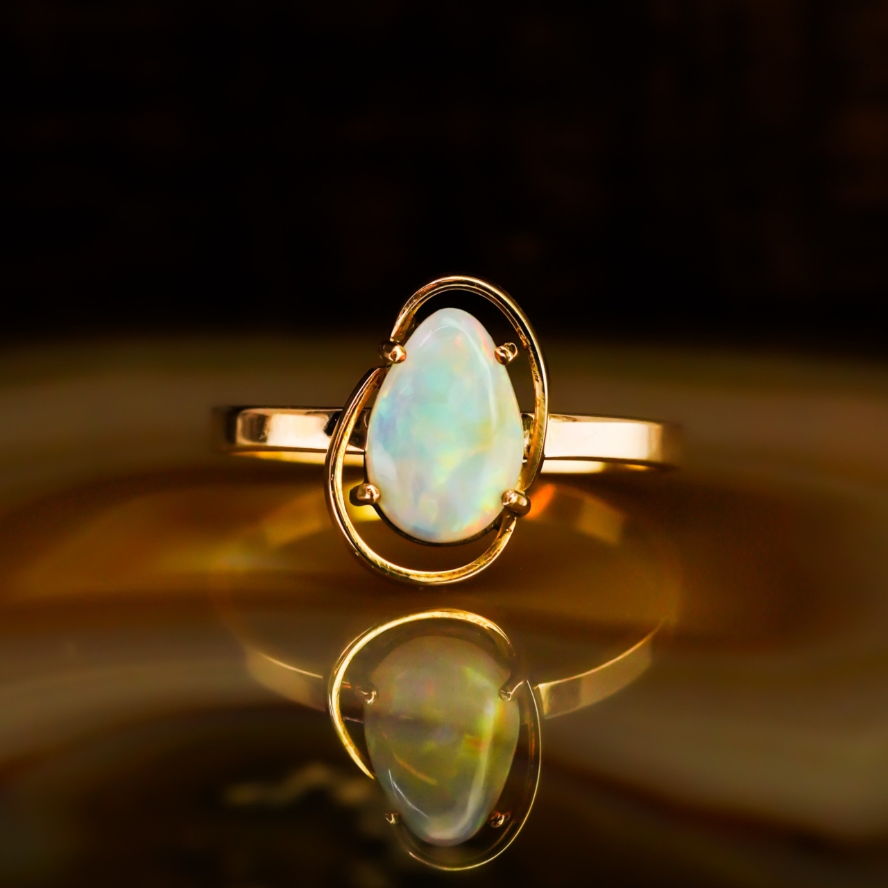 Australian Natural Opal Ring - 14ct Yellow Gold - Size L #68097 Australian Natural Opal Ring - 14ct Yellow Gold - Size L #68097 - Image 2