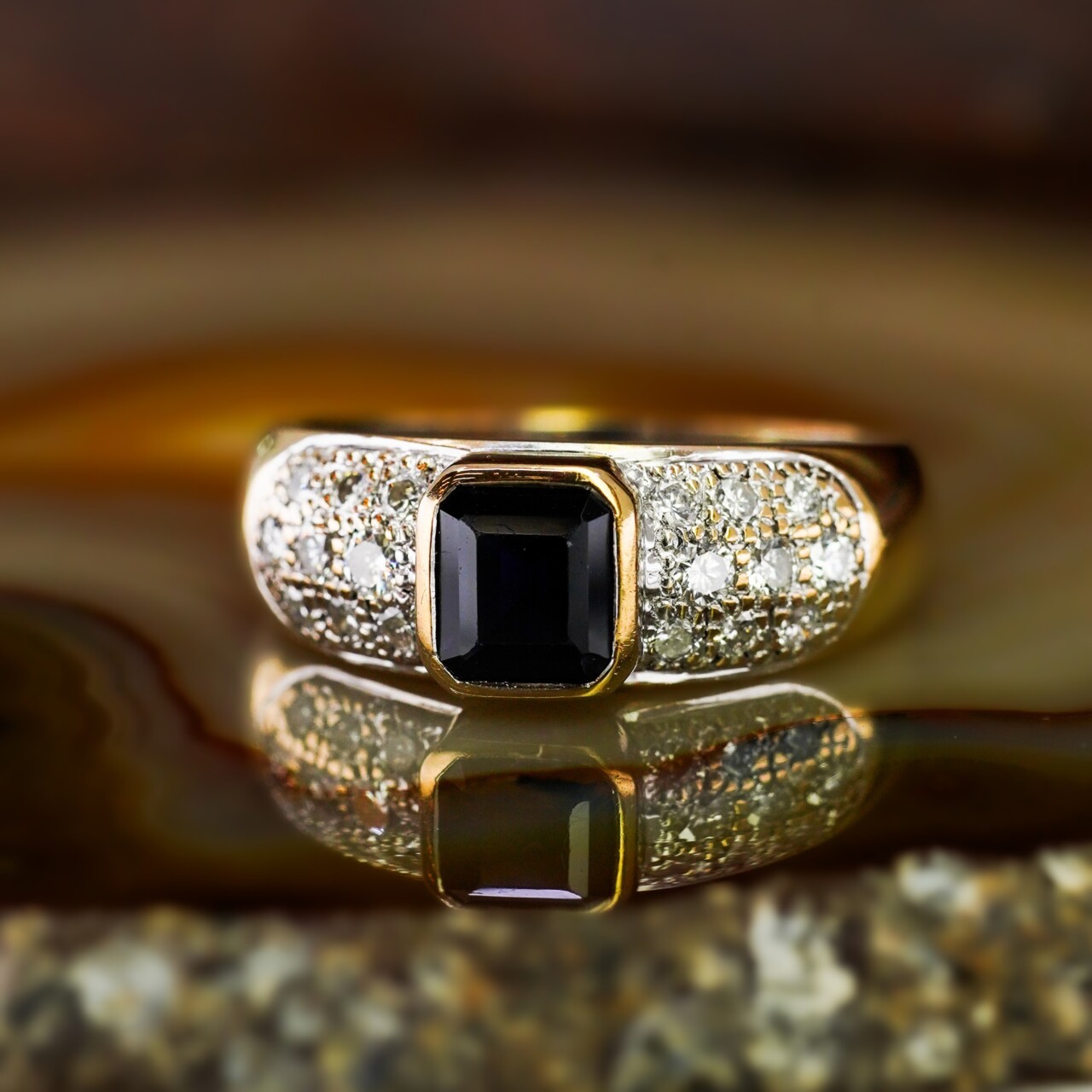 Australian Sapphire & Diamond Ring – 18ct Yellow Gold - Val $5,995 – Size P½ #68624 Australian Sapphire & Diamond Ring – 18ct Yellow Gold - Val $5,995 – Size P½ #68624 - Image 2