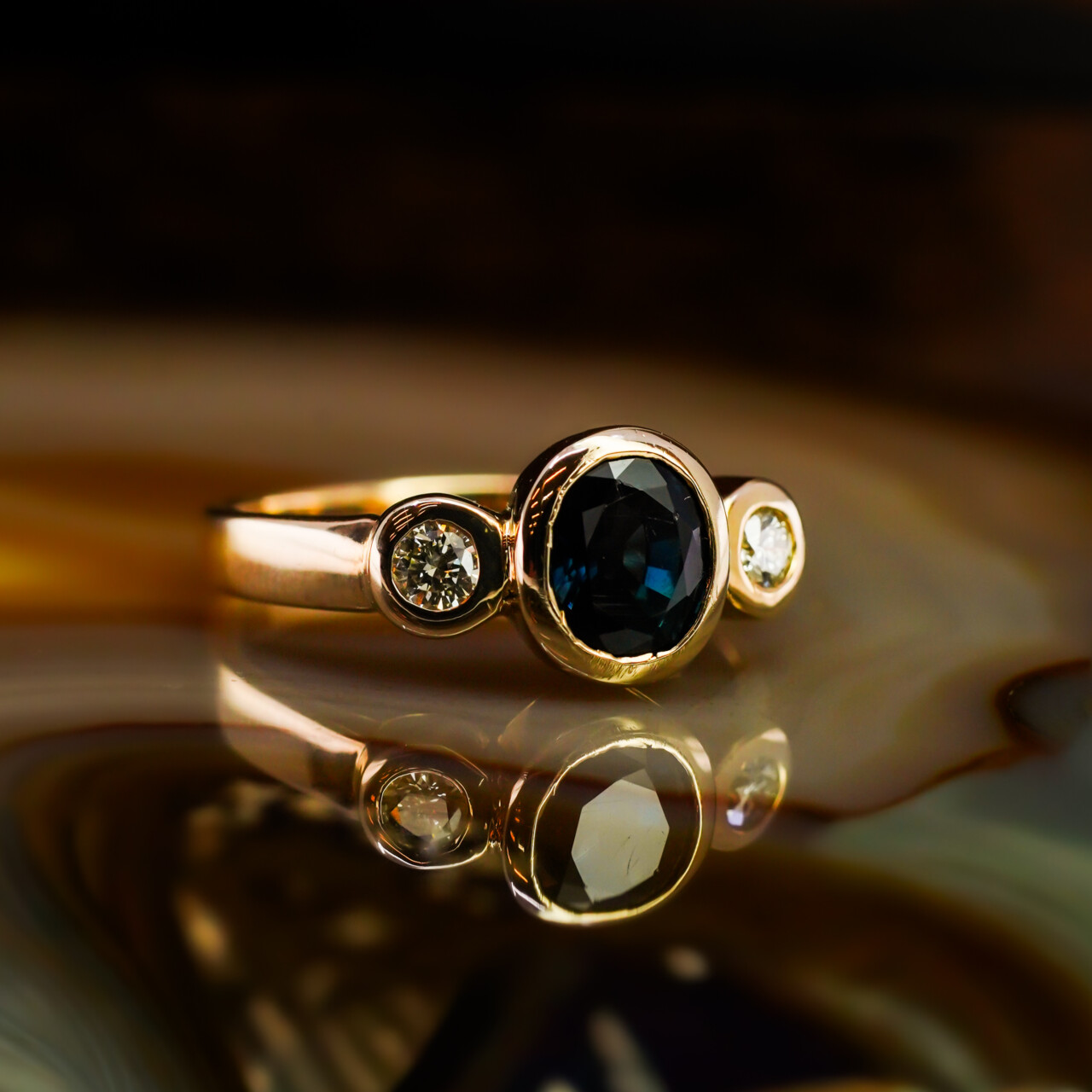 Australian Sapphire & Diamond Trilogy Ring – 14ct Yellow Gold - Val $4,670 – Size L #68626 Australian Sapphire & Diamond Trilogy Ring – 14ct Yellow Gold - Val $4,670 – Size L #68626 - Image 2