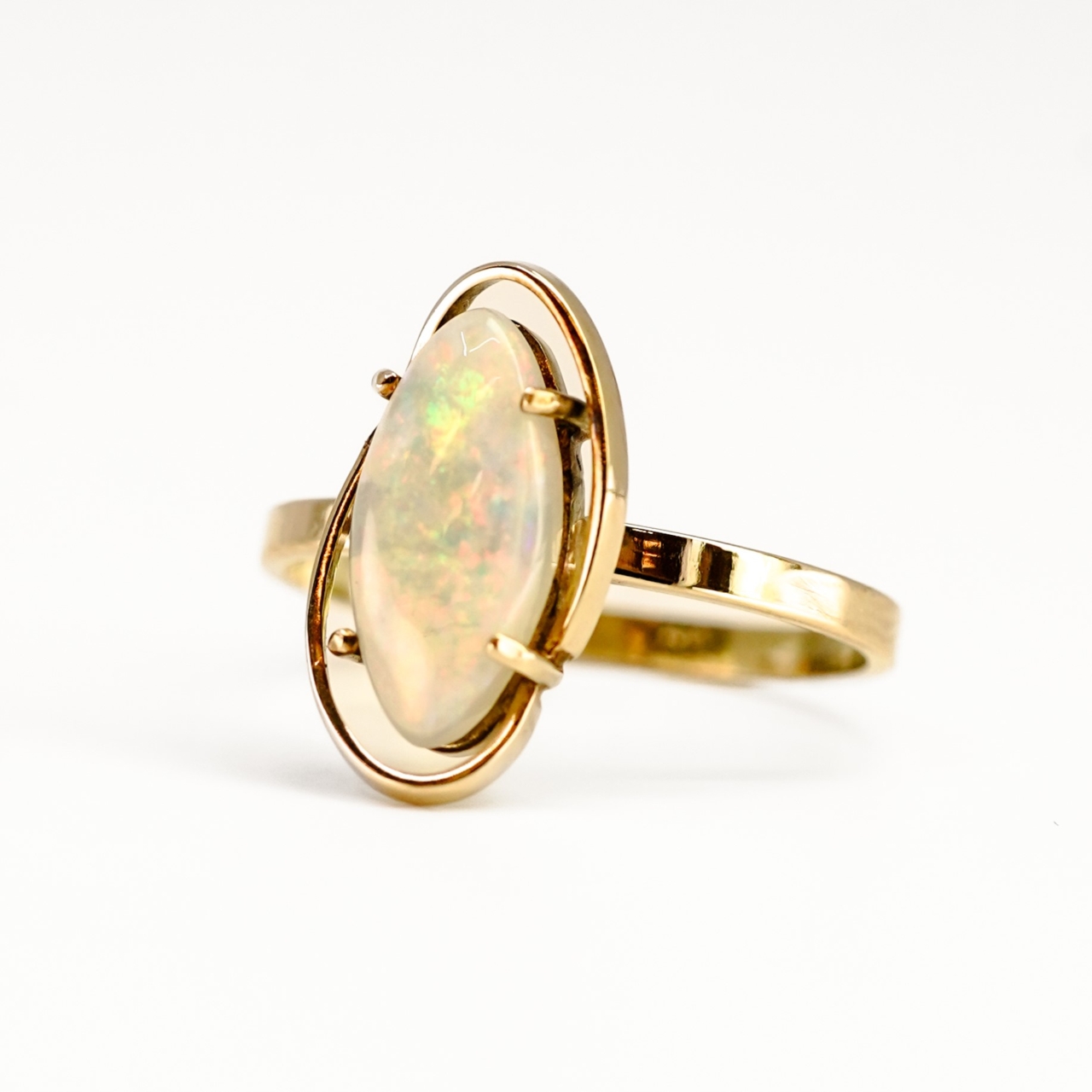 Natural Solid Australian Opal Ring - 14ct Yellow Gold - Size K #68094 Natural Solid Australian Opal Ring - 14ct Yellow Gold - Size K #68094 - Image 8