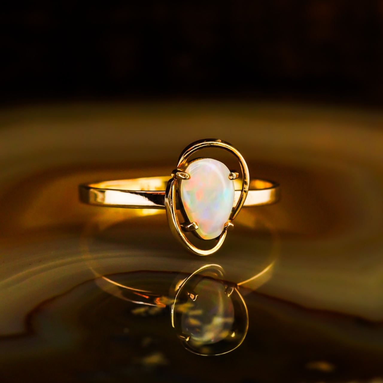 Pear Cut Natural Opal Ring - 14ct Yellow Gold - Size M #68096 Pear Cut Natural Opal Ring - 14ct Yellow Gold - Size M #68096 - Image 2