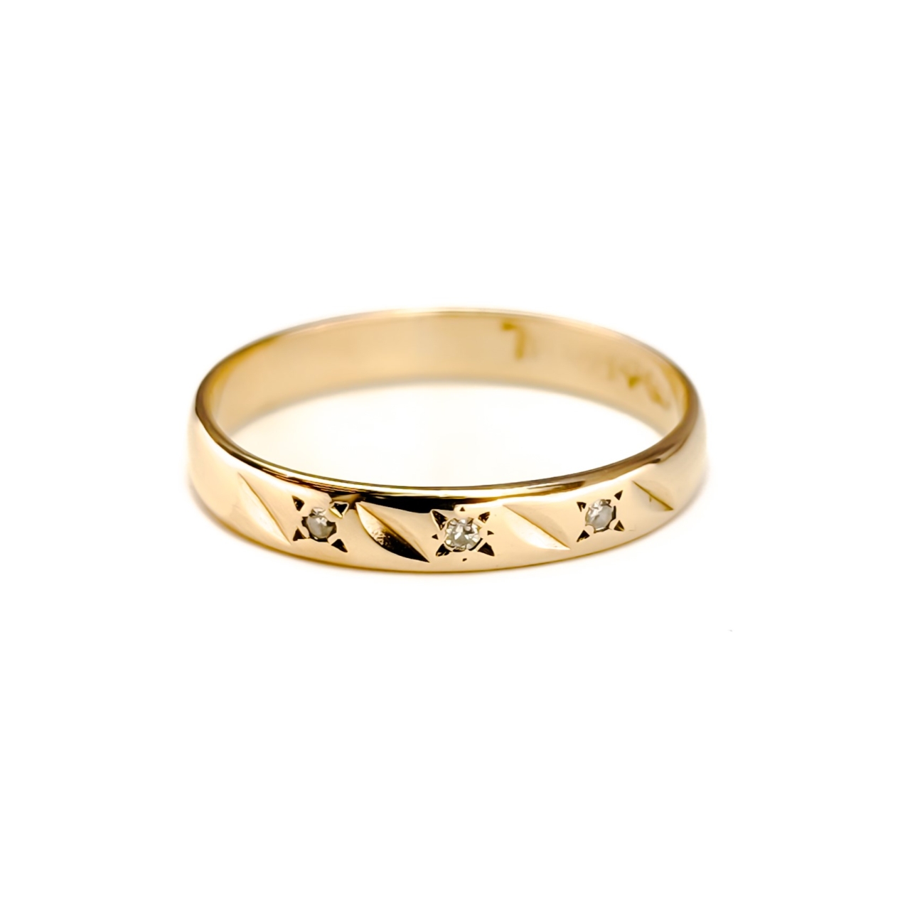 Vintage Three Diamond Band - 9ct Yellow Gold - Ring Size K1/2 #68137 Vintage Three Diamond Band - 9ct Yellow Gold - Ring Size K1/2 #68137 - Image 3