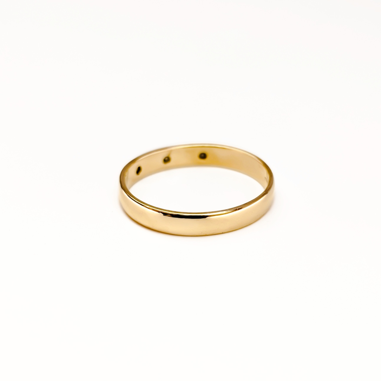 Vintage Three Diamond Band - 9ct Yellow Gold - Ring Size K1/2 #68137 Vintage Three Diamond Band - 9ct Yellow Gold - Ring Size K1/2 #68137 - Image 6