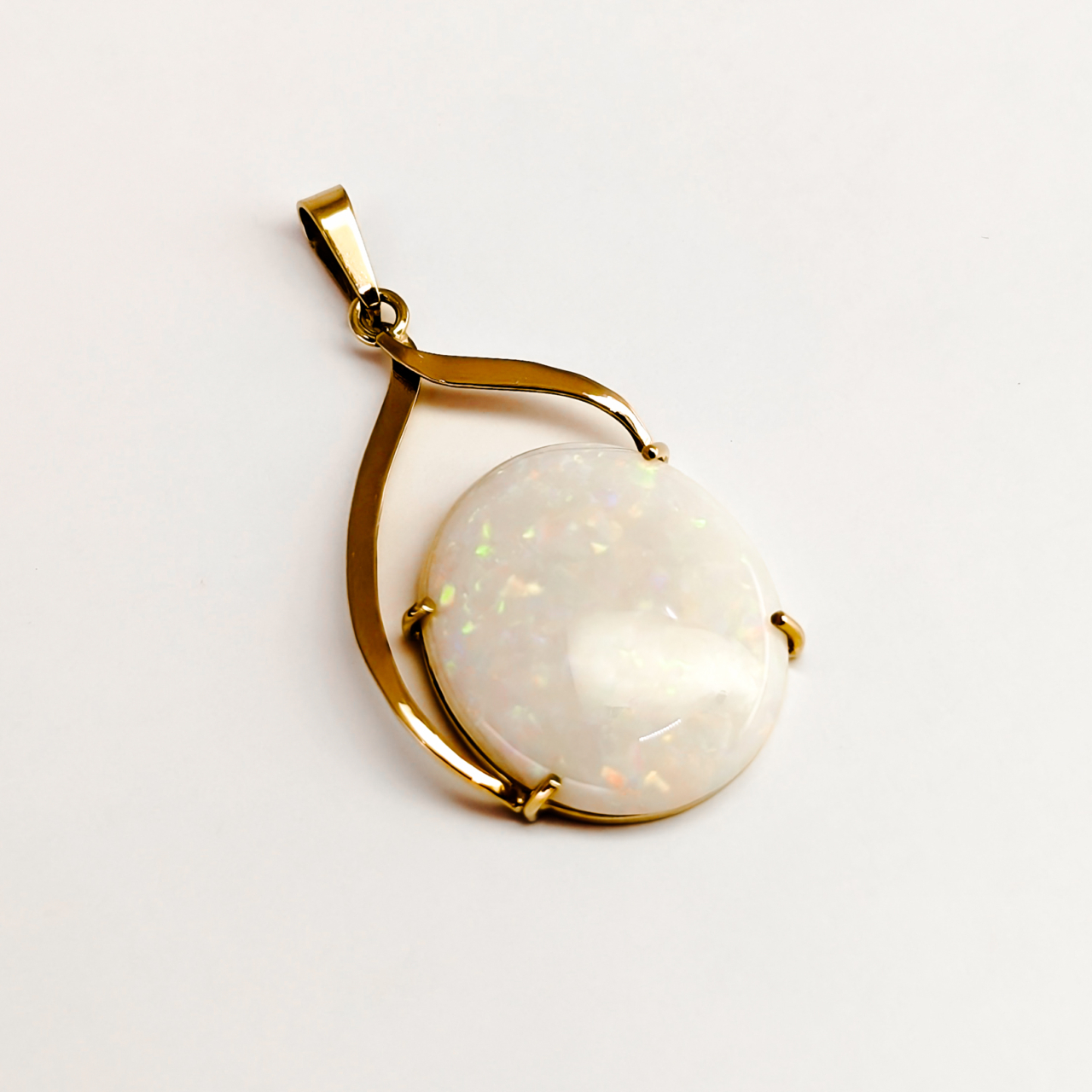 14ct Yellow Gold Solid White Opal Pendant #68009 14ct Yellow Gold Solid White Opal Pendant #68009 - Image 2