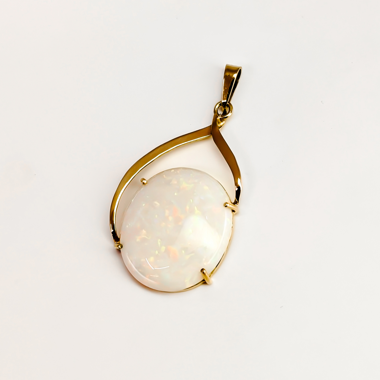14ct Yellow Gold Solid White Opal Pendant #68009 14ct Yellow Gold Solid White Opal Pendant #68009 - Image 9