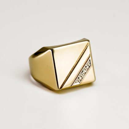 9ct Yellow Gold Diamond Men's Signet Ring - Size W 1/2 #68665