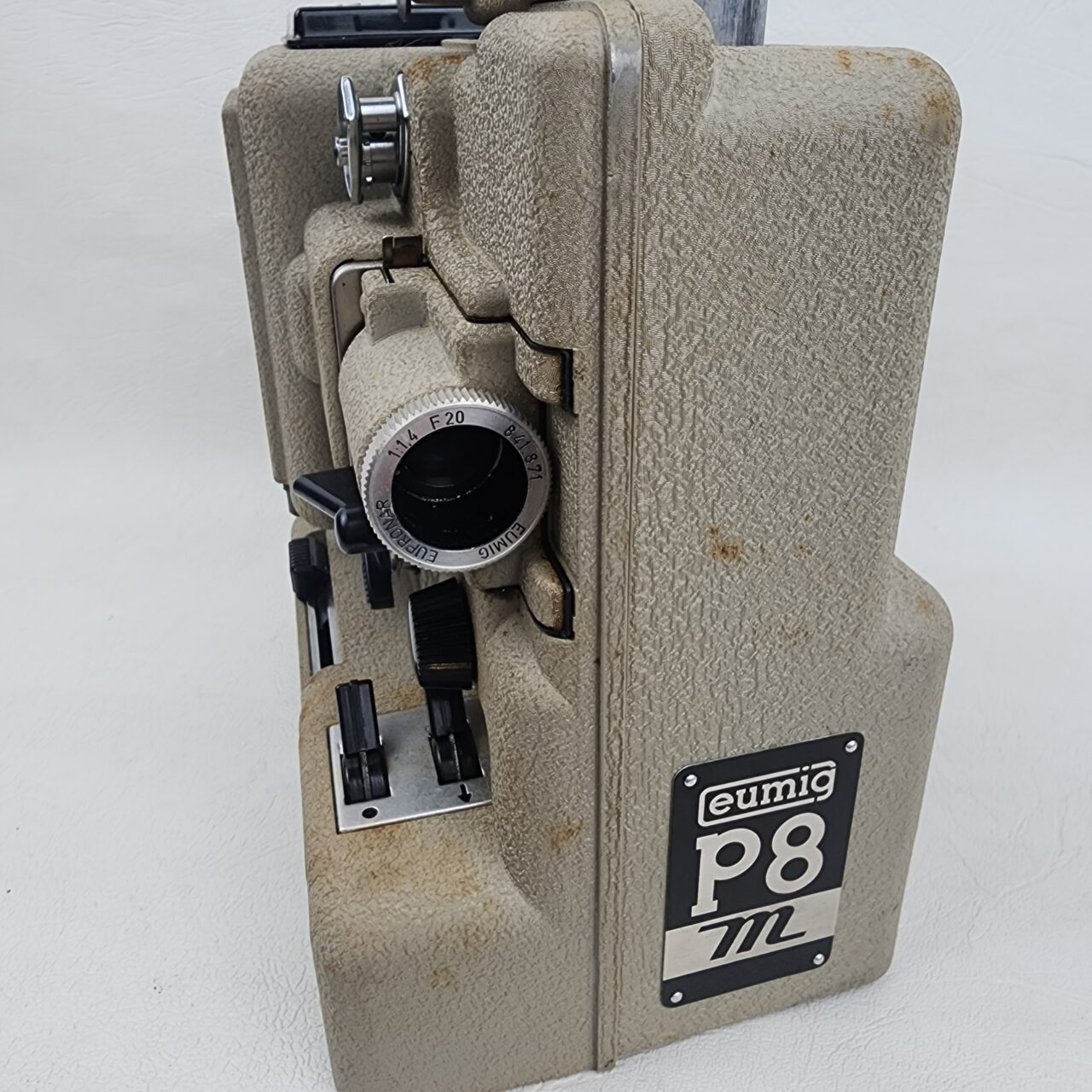 Eumig Wien P8 M Vintage 8mm Film Projector with Box & Accessories #61939 Eumig Wien P8 M Vintage 8mm Film Projector with Box & Accessories #61939 - Image 4