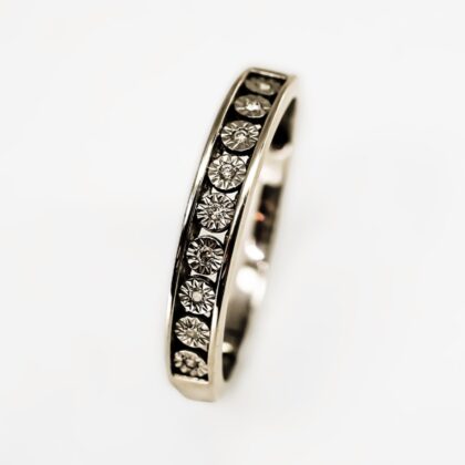 9ct White Gold Diamond Eternity Ring - Size O #35665