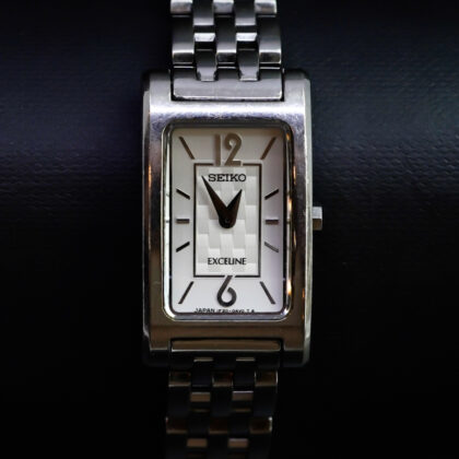 Monty's Seiko Exceline Rectangular Quartz Watch 1F20-0AN0 – 17mm Case – 16cm Band #68633